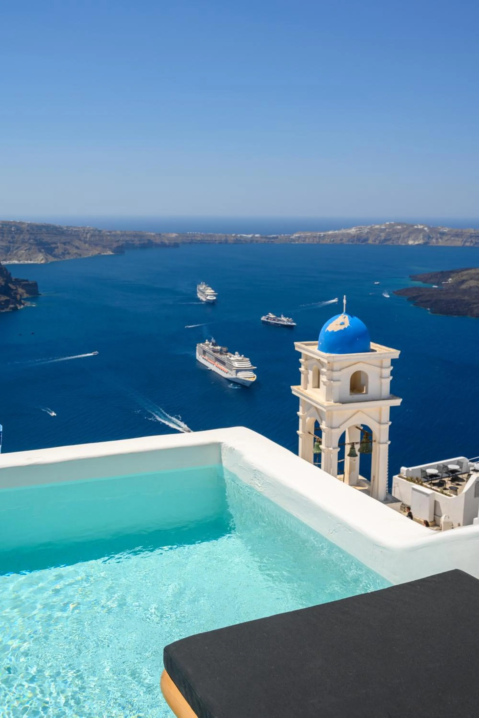 Sophia Luxury Suites