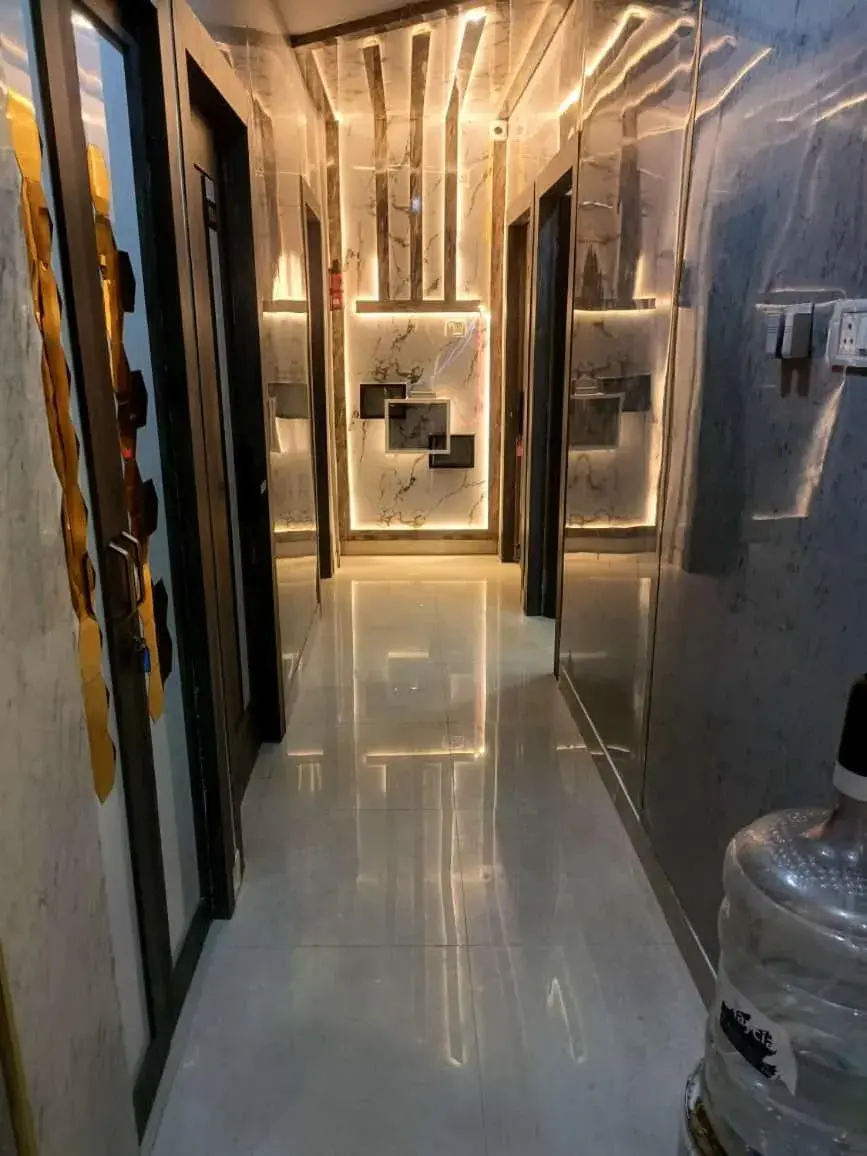 Lobby or reception in Royal Inn Lobby or reception in Royal Inn