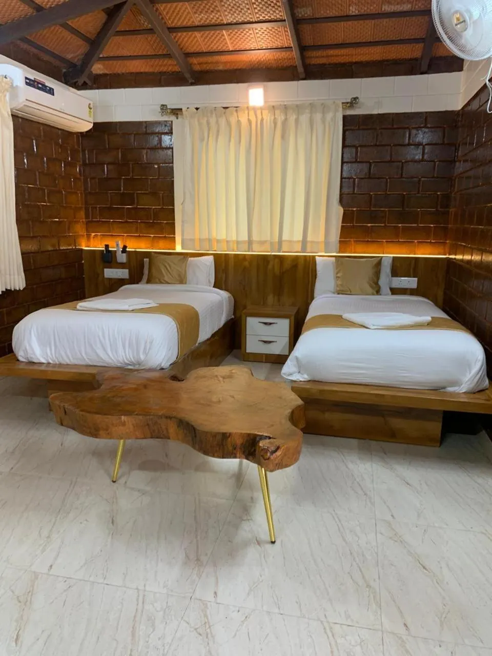 Bedroom, Bed in Love Green Resorts