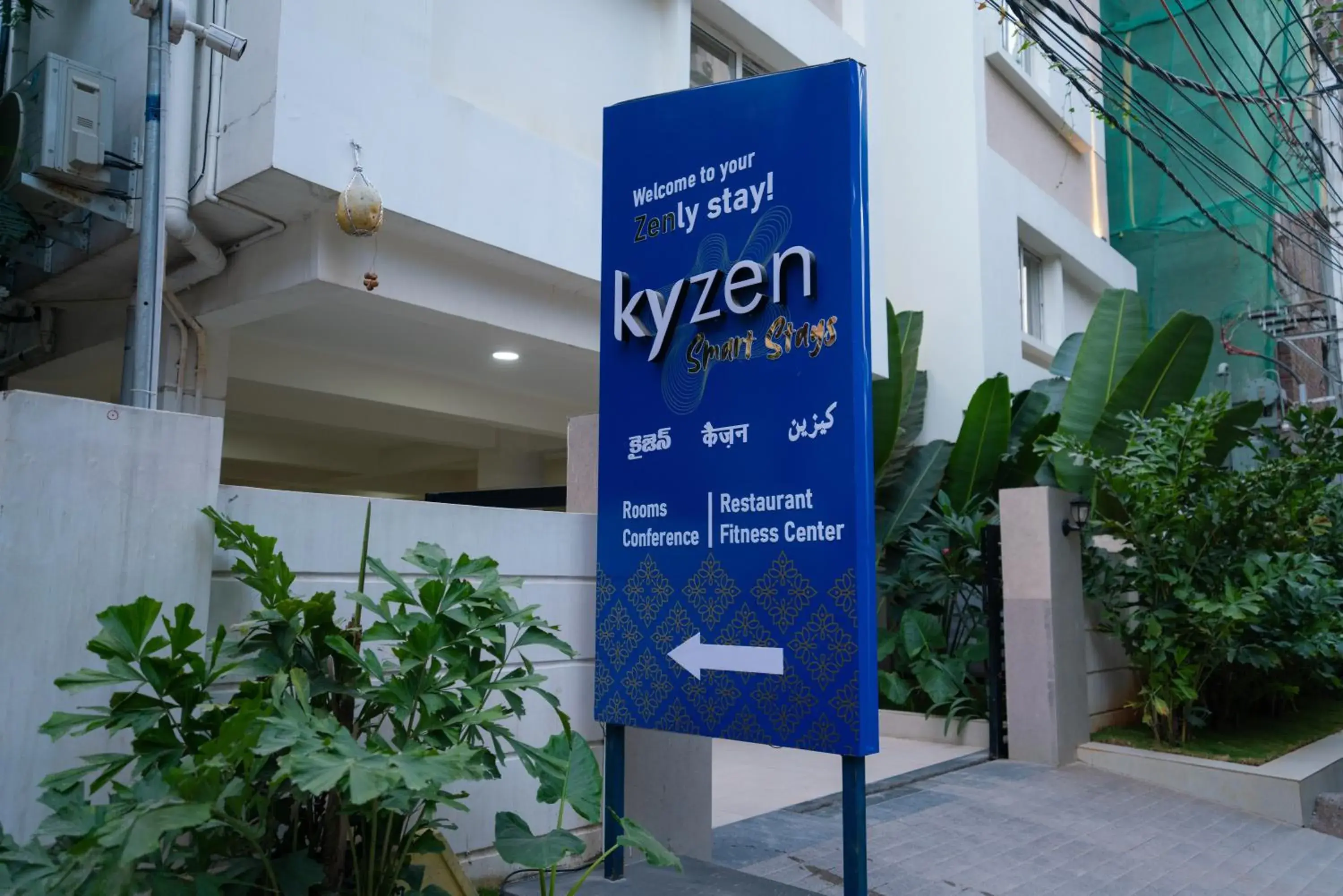 Kyzen Smart Stays - 800 m from Hitech City Kyzen Smart Stays - 800 m from Hitech City