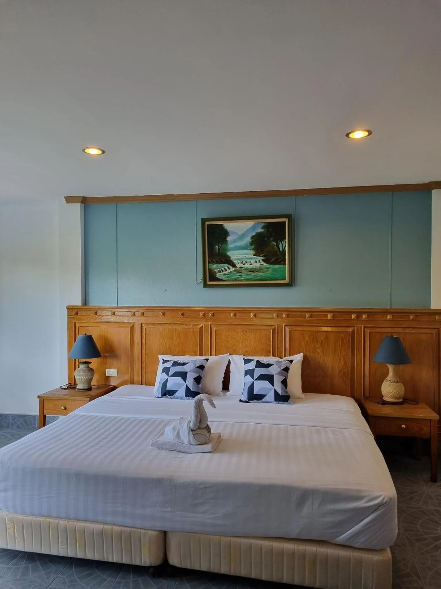 Leng Hotel