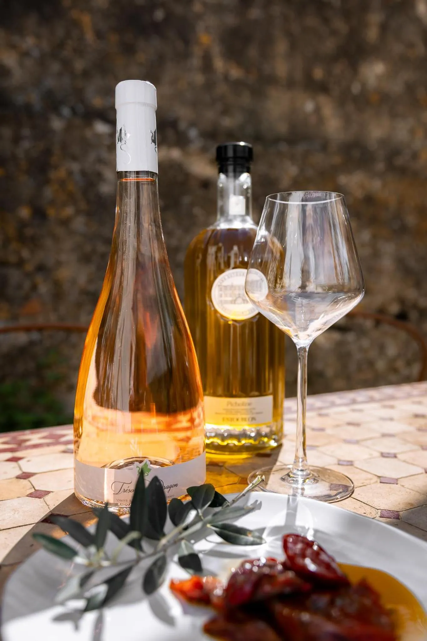 Drinks in Chateau Pimo