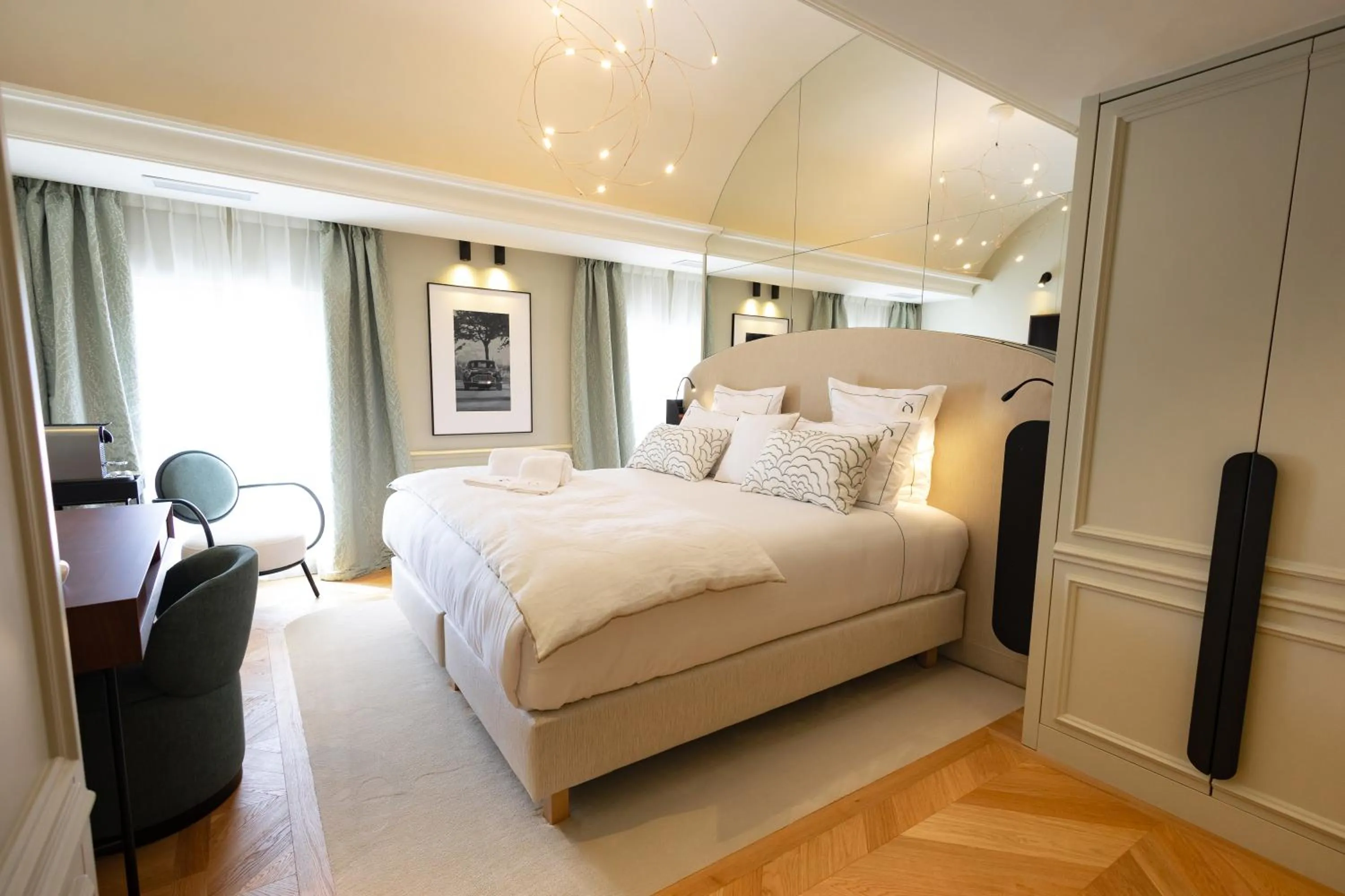 Bedroom, Bed in Chateau Pimo