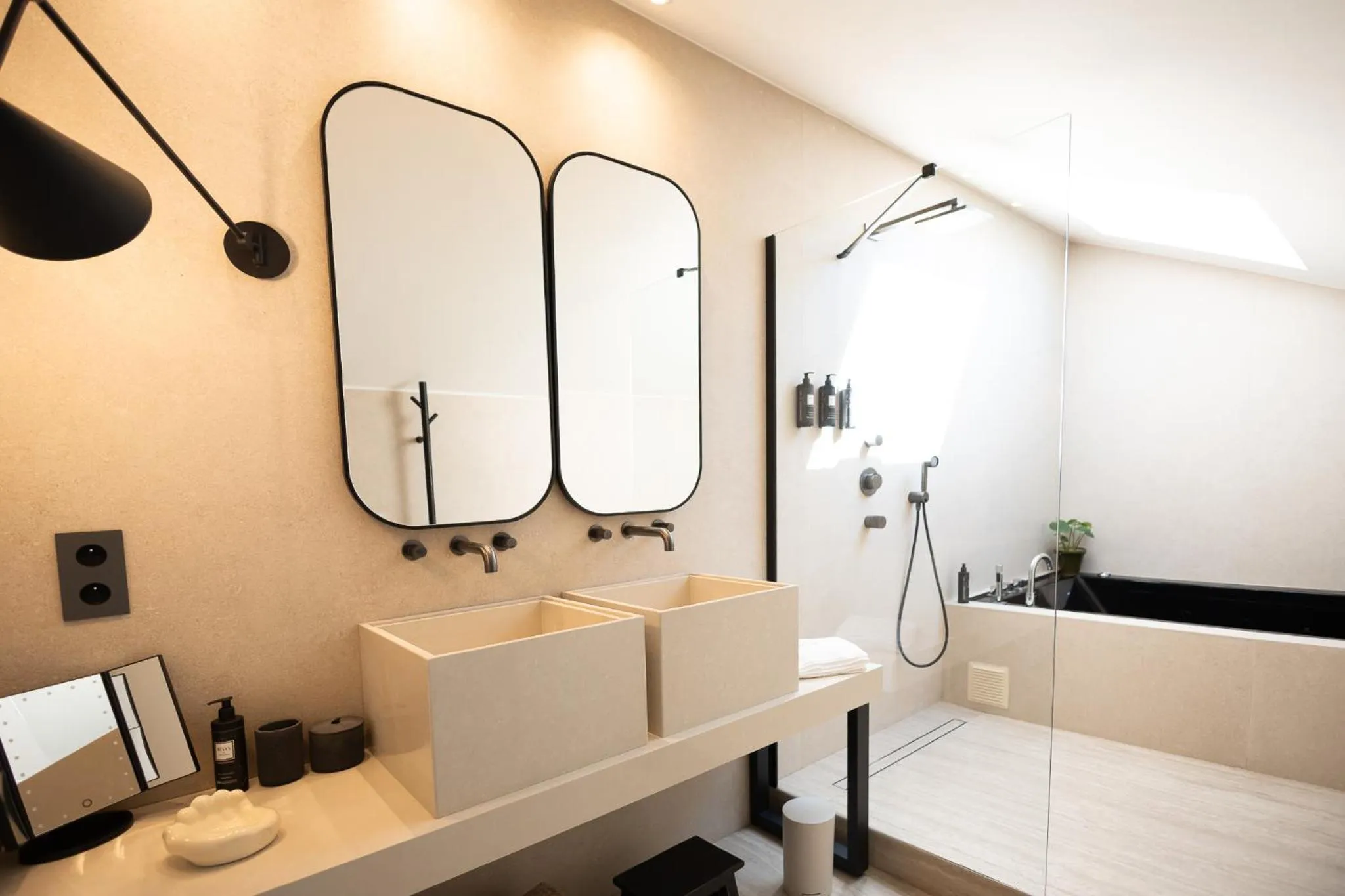 Bathroom in Chateau Pimo