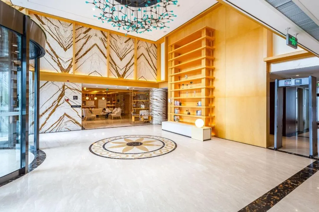 Atour Hotel Beijing West Railway Station South Square