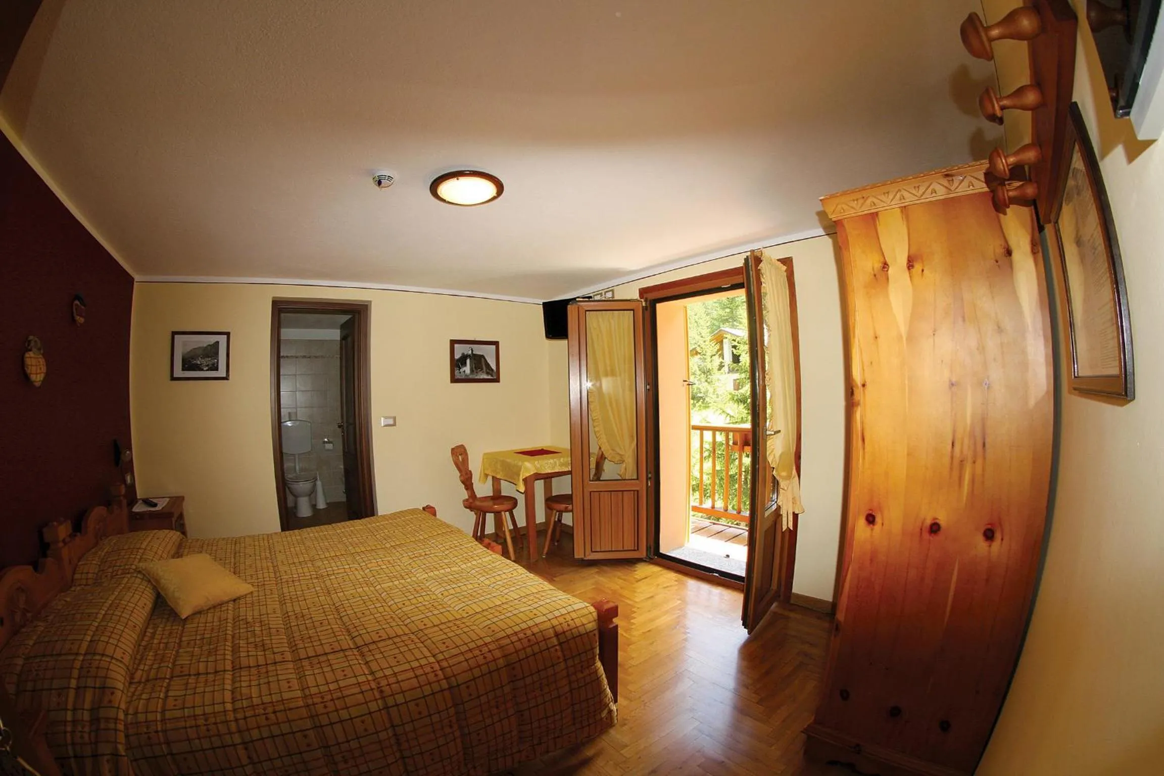 Bed in Green Hotel Herbetet