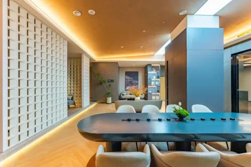 Atour Hotel Beijing Panjiayuan Shilihe