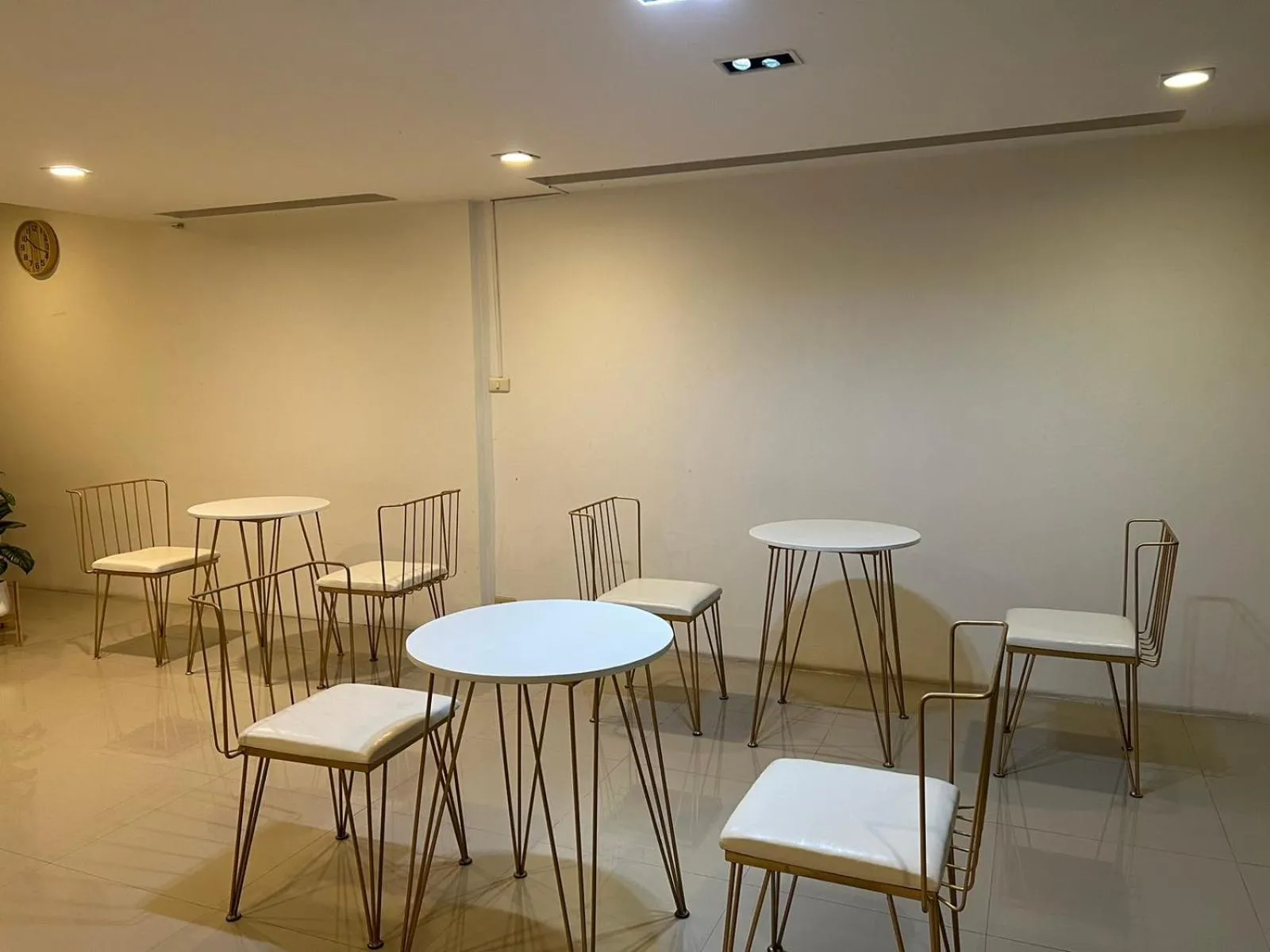 Living room in Comfy Crib Hostel 2