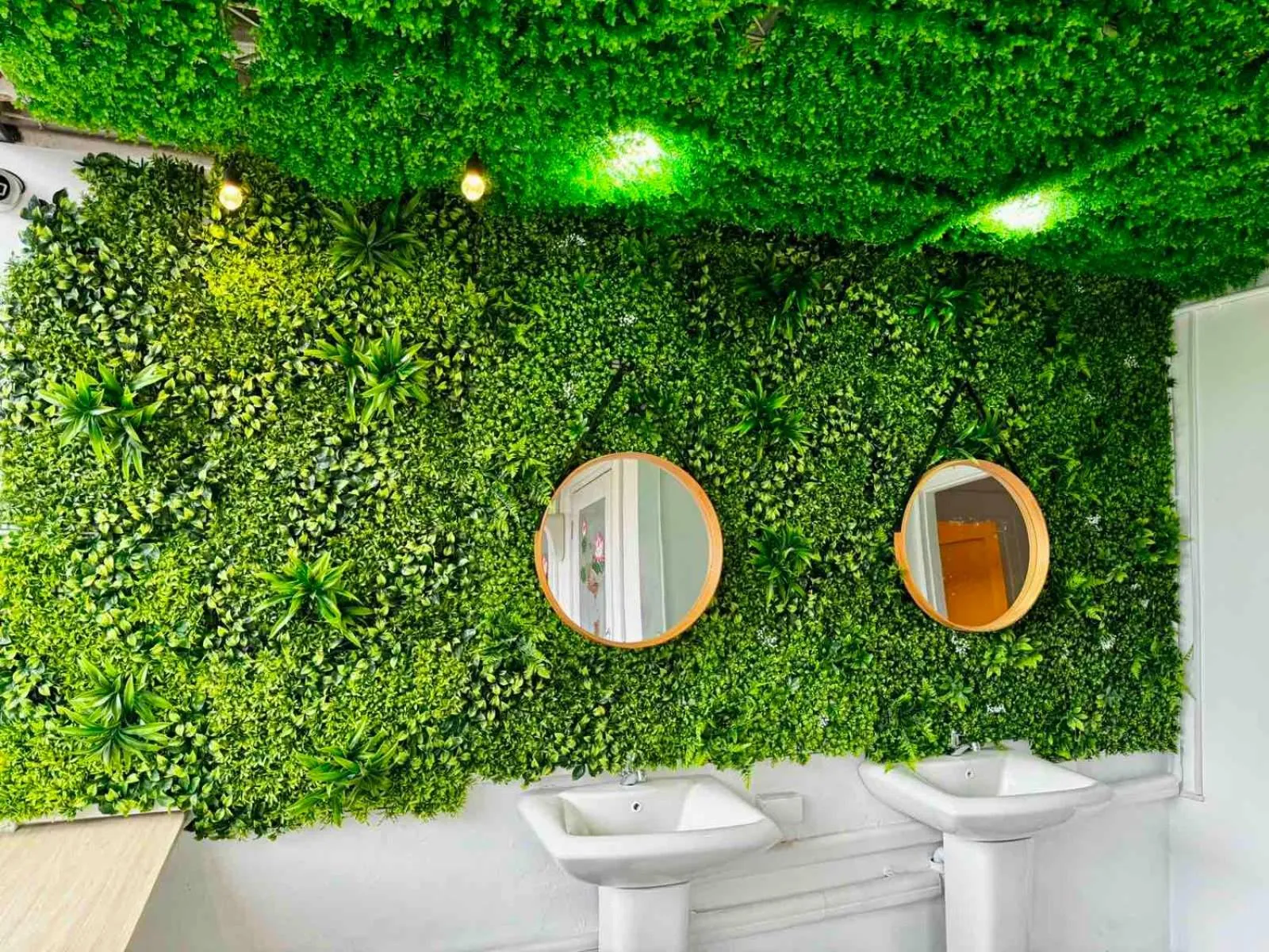 Balcony/Terrace in Comfy Crib Hostel 2