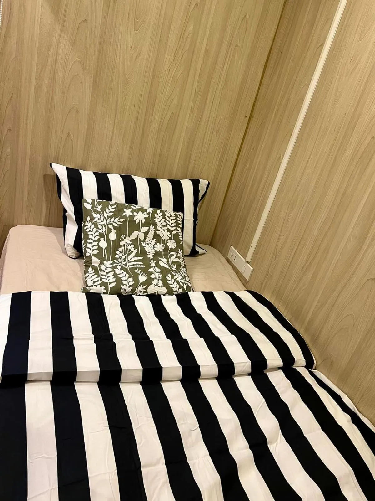 Bed in Comfy Crib Hostel 2