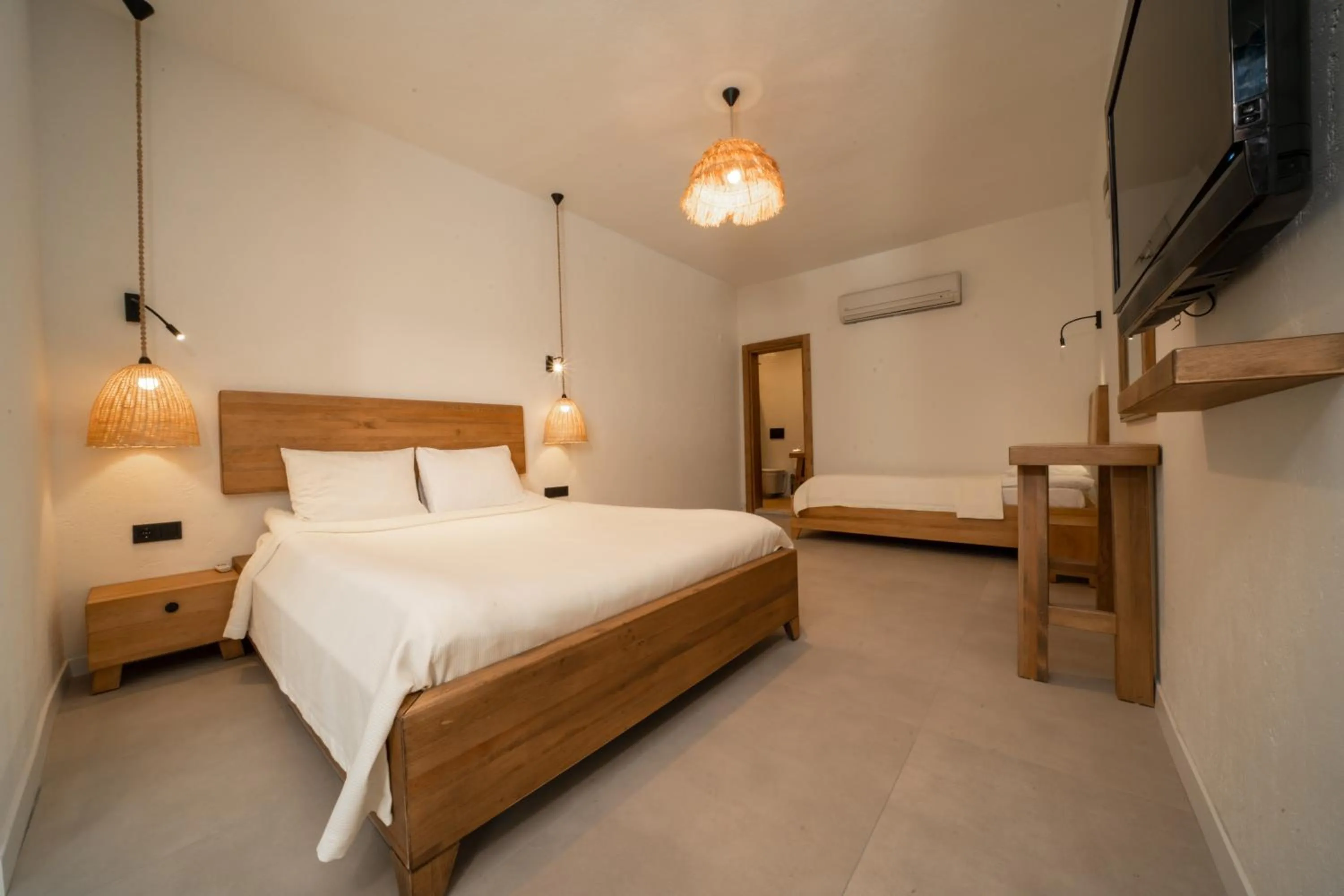 Bed in Zümrüt Çıralı Boutique Hotel