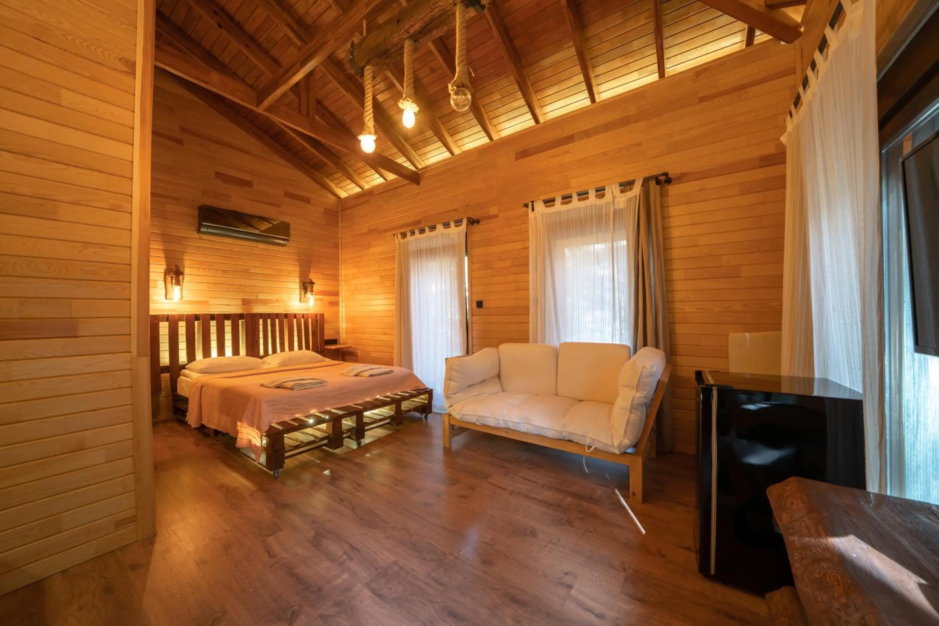 Bed in Zümrüt Çıralı Boutique Hotel