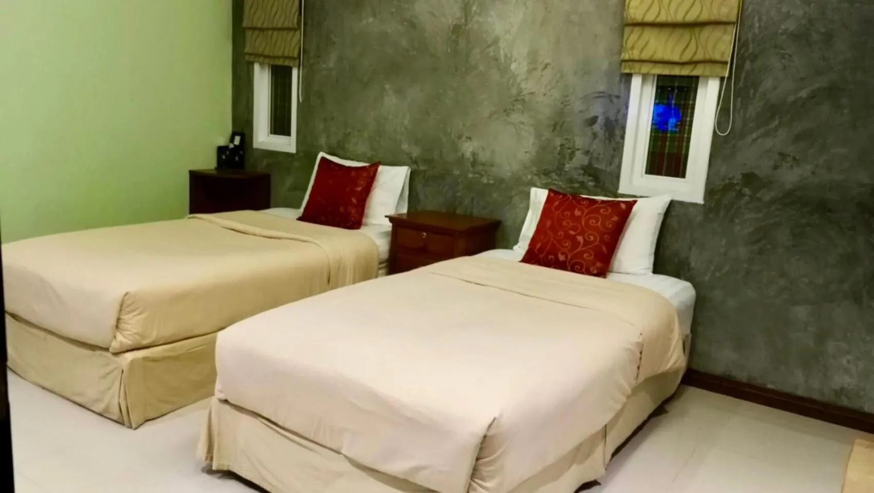 Bed in Pennapa Chalet