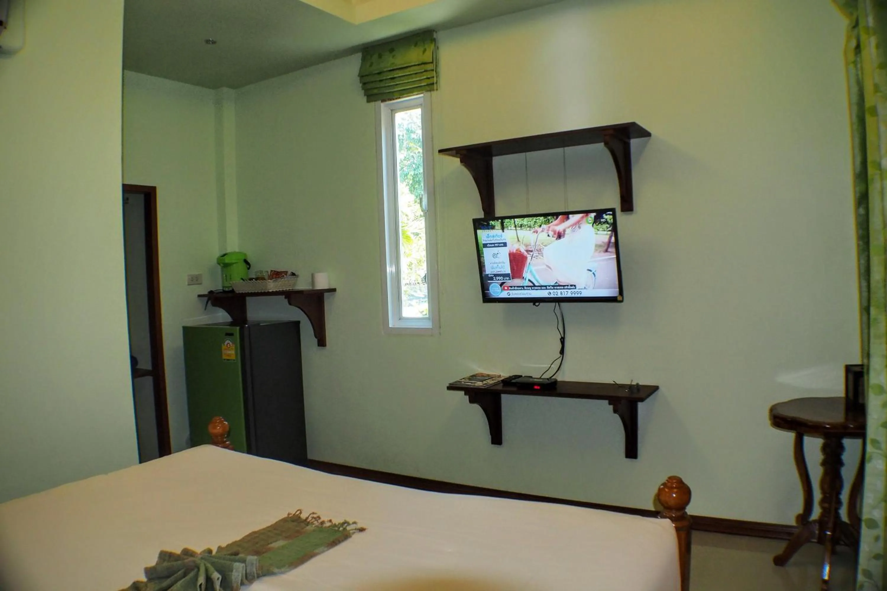 Bed in Pennapa Chalet