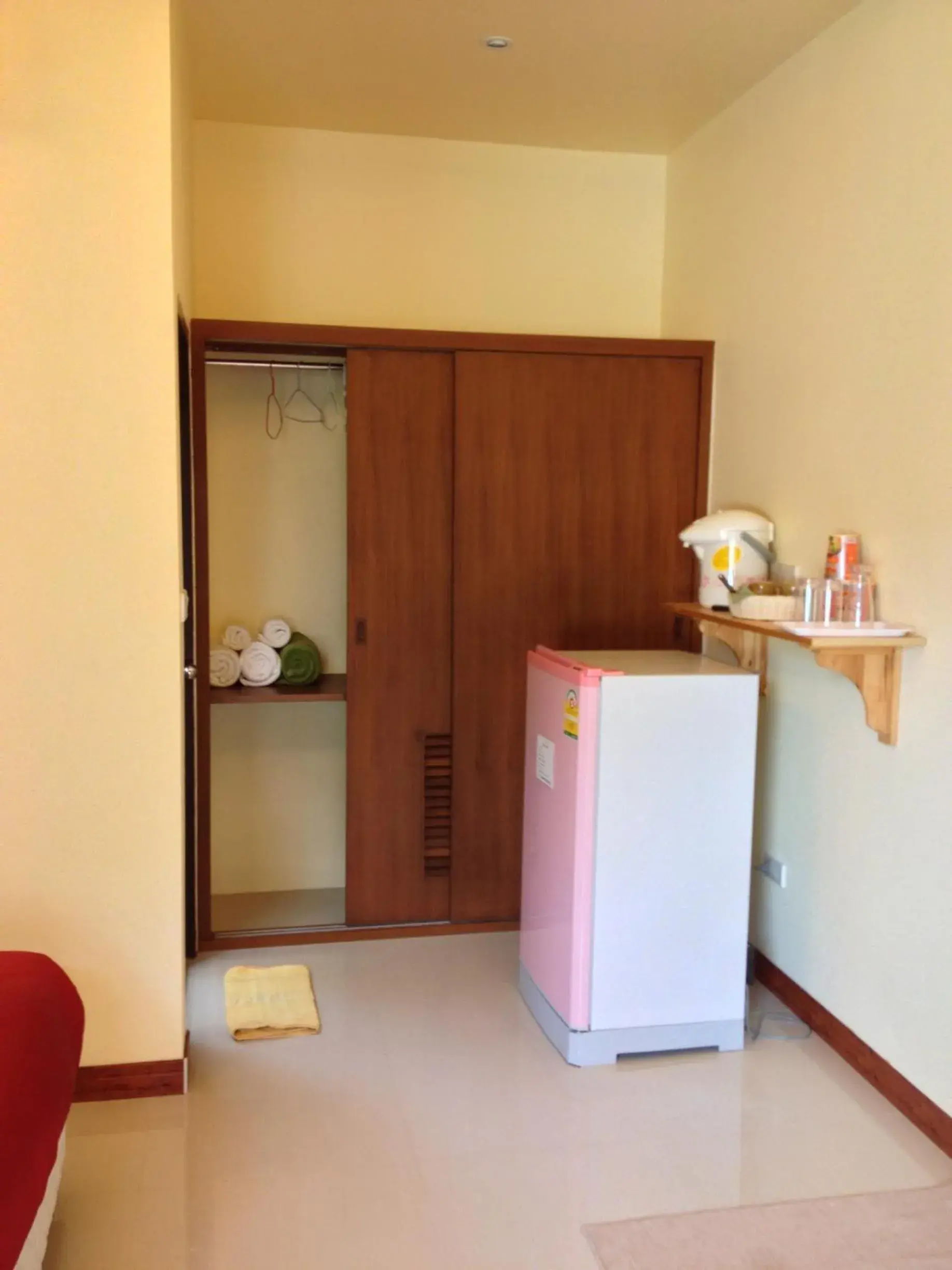 Double Room with Balcony - single occupancy in Pennapa Chalet Double Room with Balcony - single occupancy in Pennapa Chalet