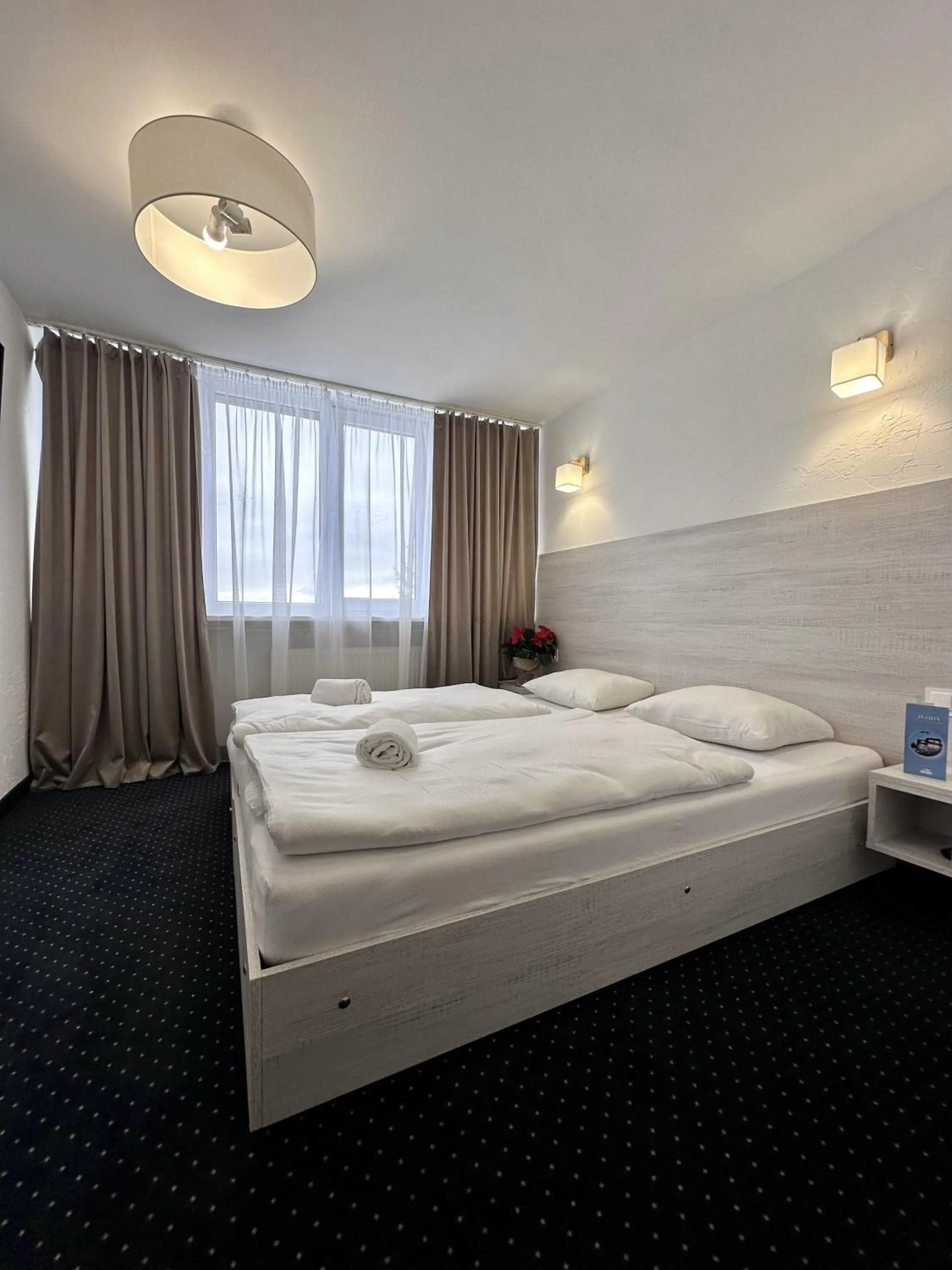 Bed in Dom Wczasowo Rekreacyjny Zgoda