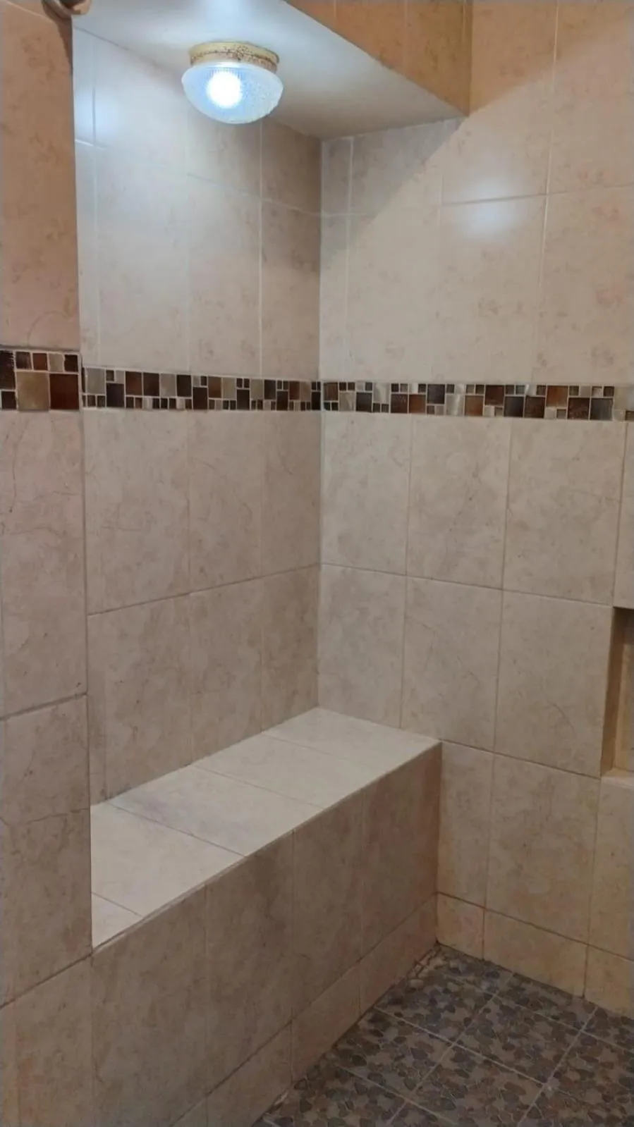 Shower in Cumbresuites