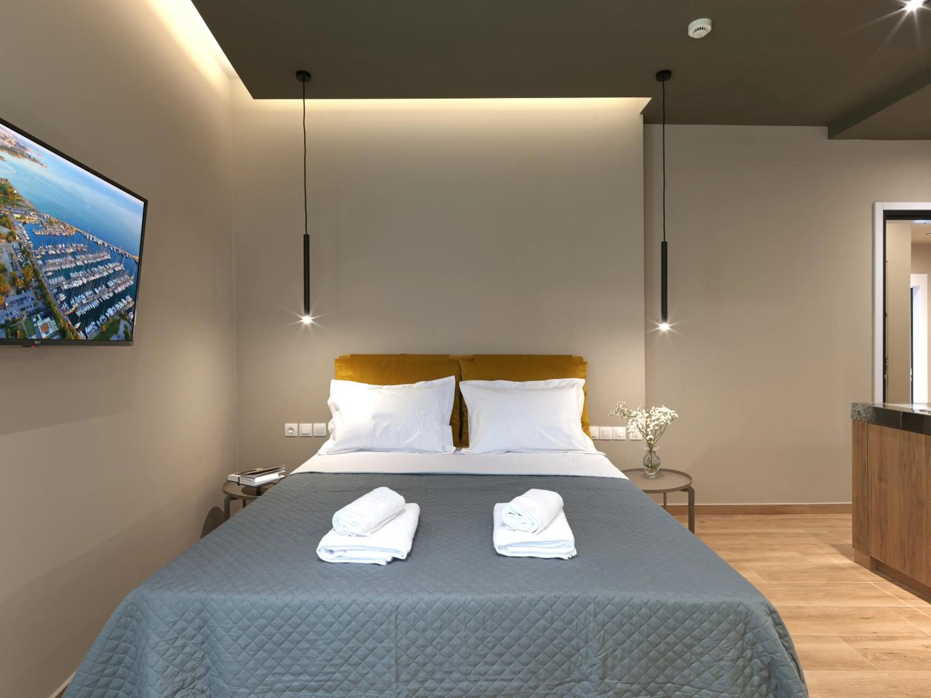 Photo of the whole room, Bed in YaPe Coastal Suites at Alimos Beach