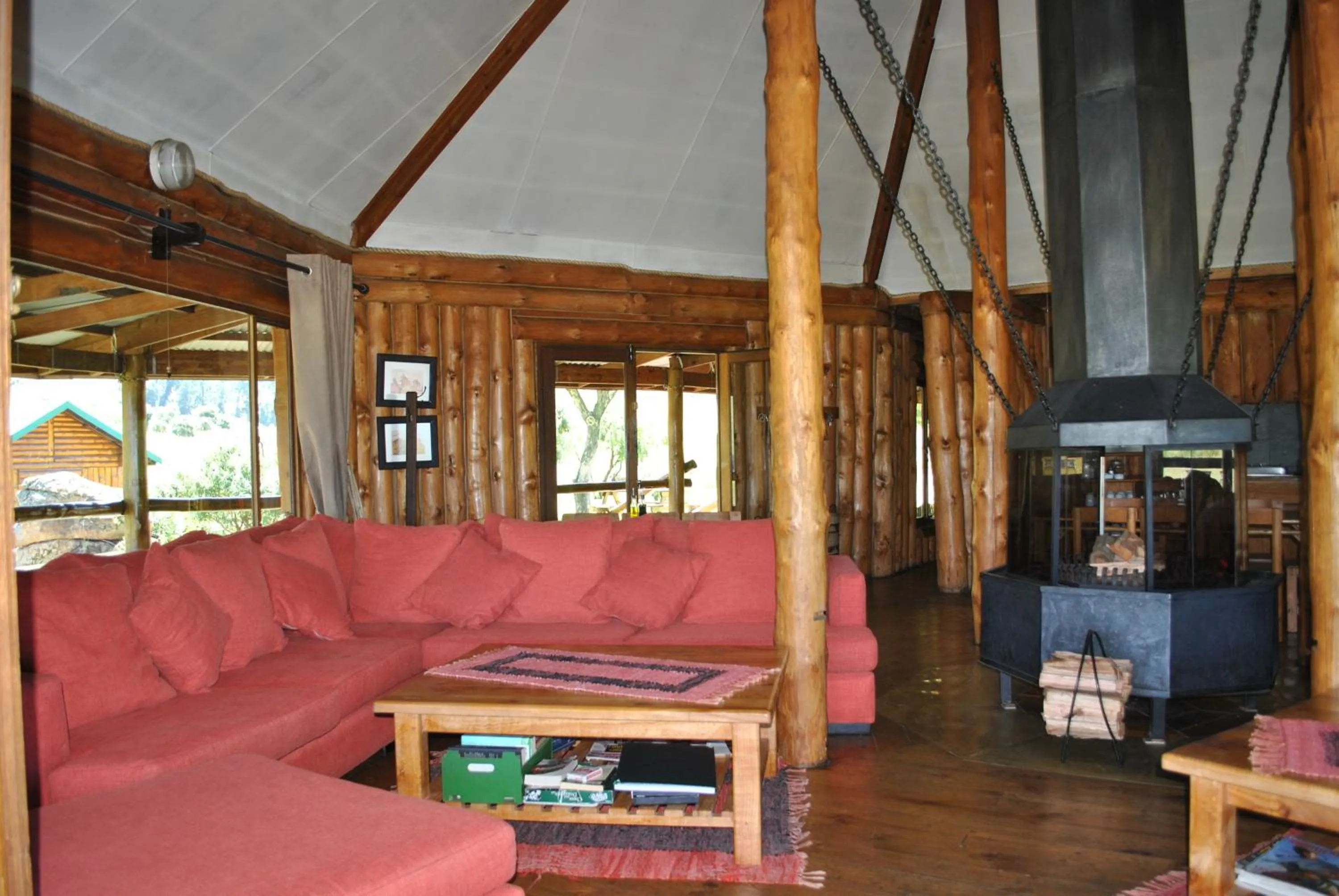 Lounge or bar in Greenfire Drakensberg Lodge