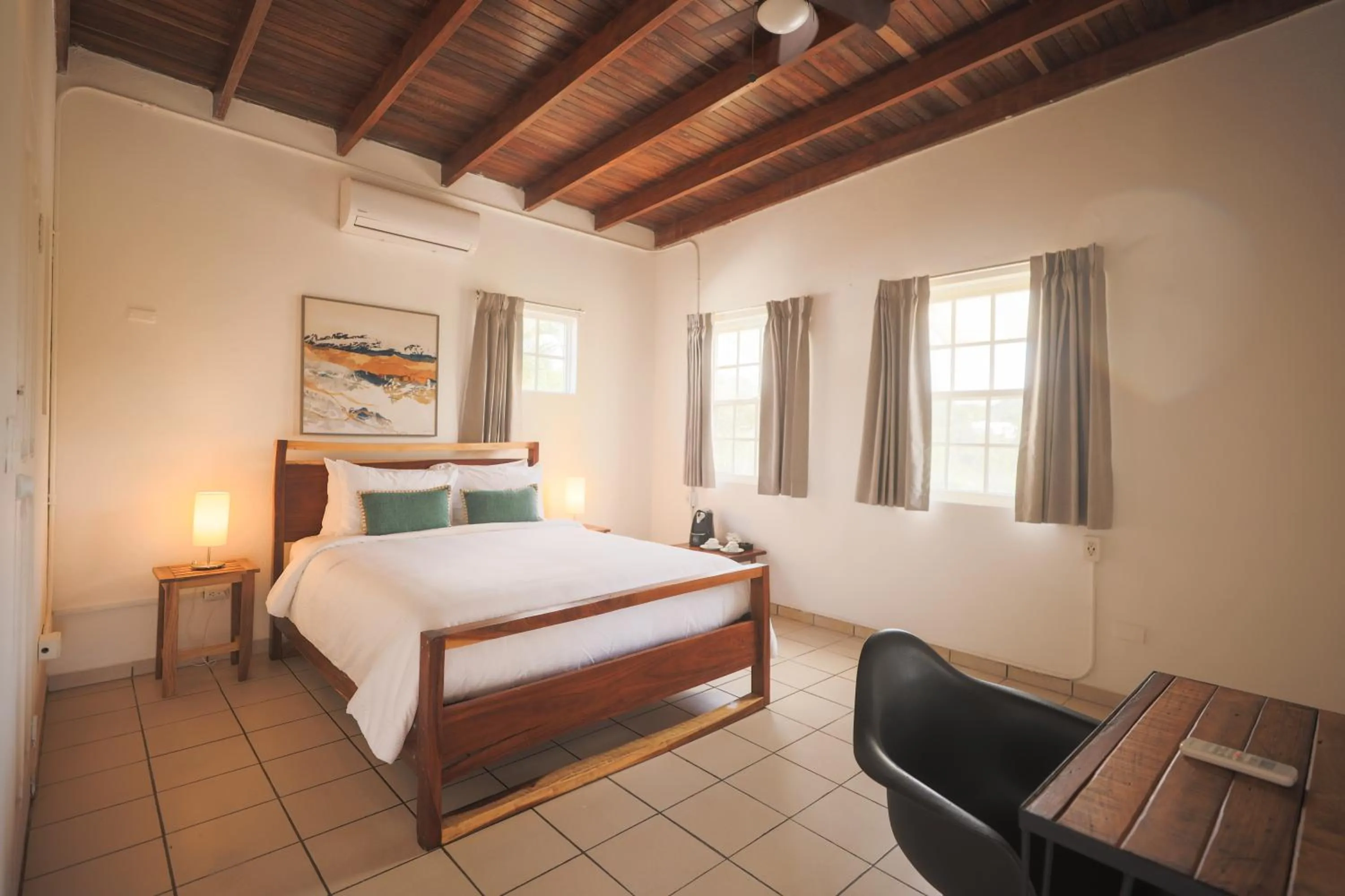 Bedroom, Bed in Alma Vida Hotel