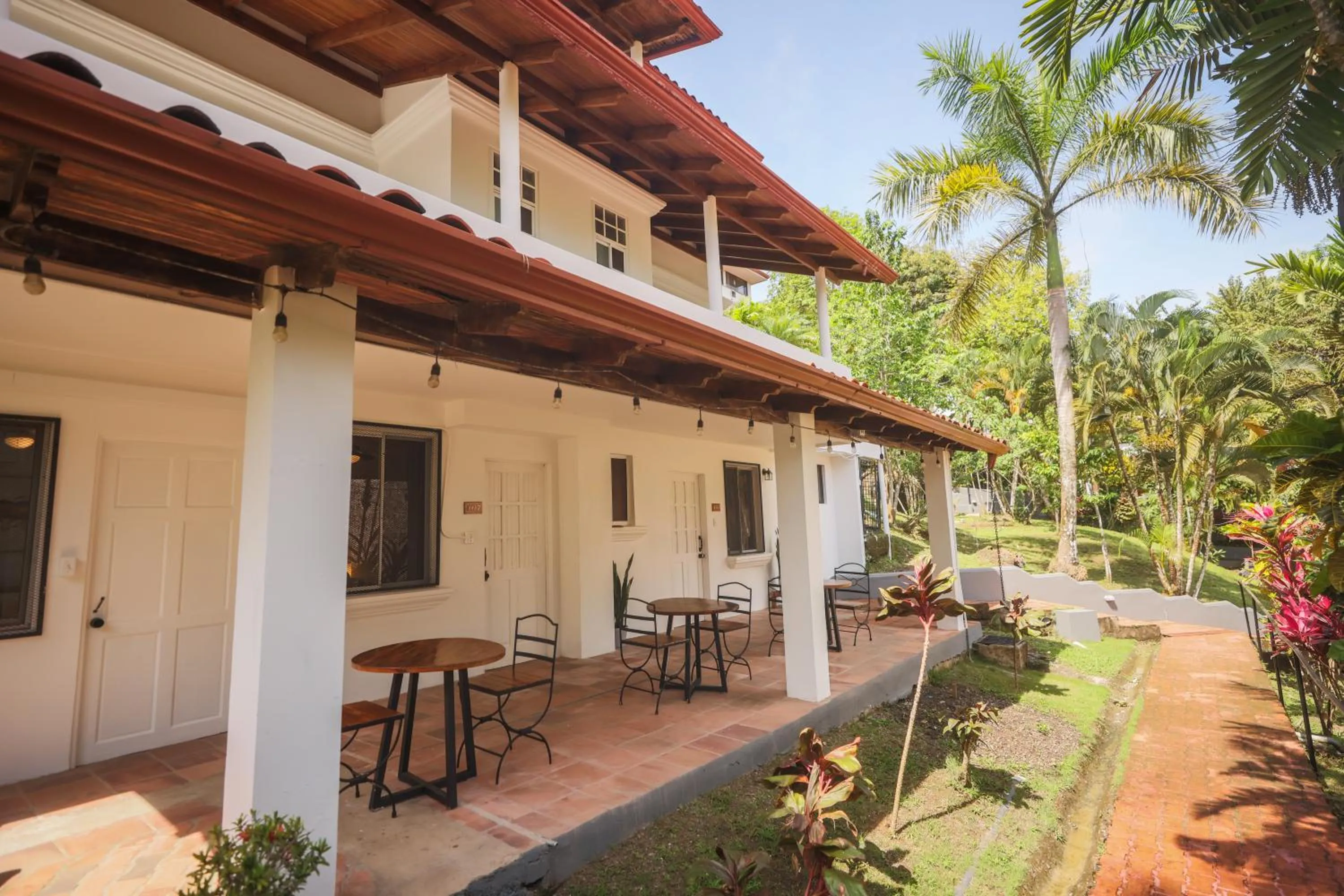 Property building in Alma Vida Hotel