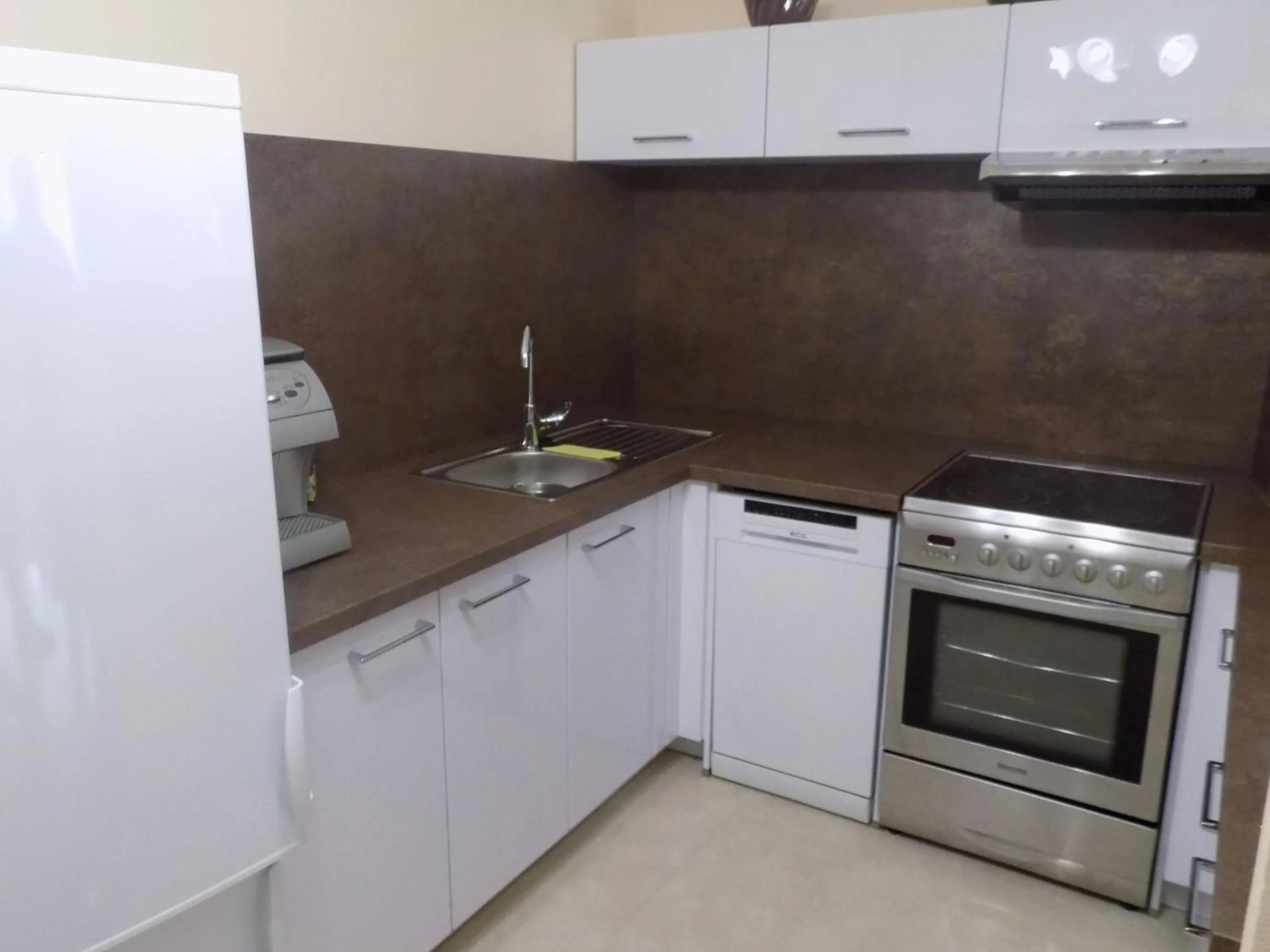 Kitchen or kitchenette in Penzion Marjánka