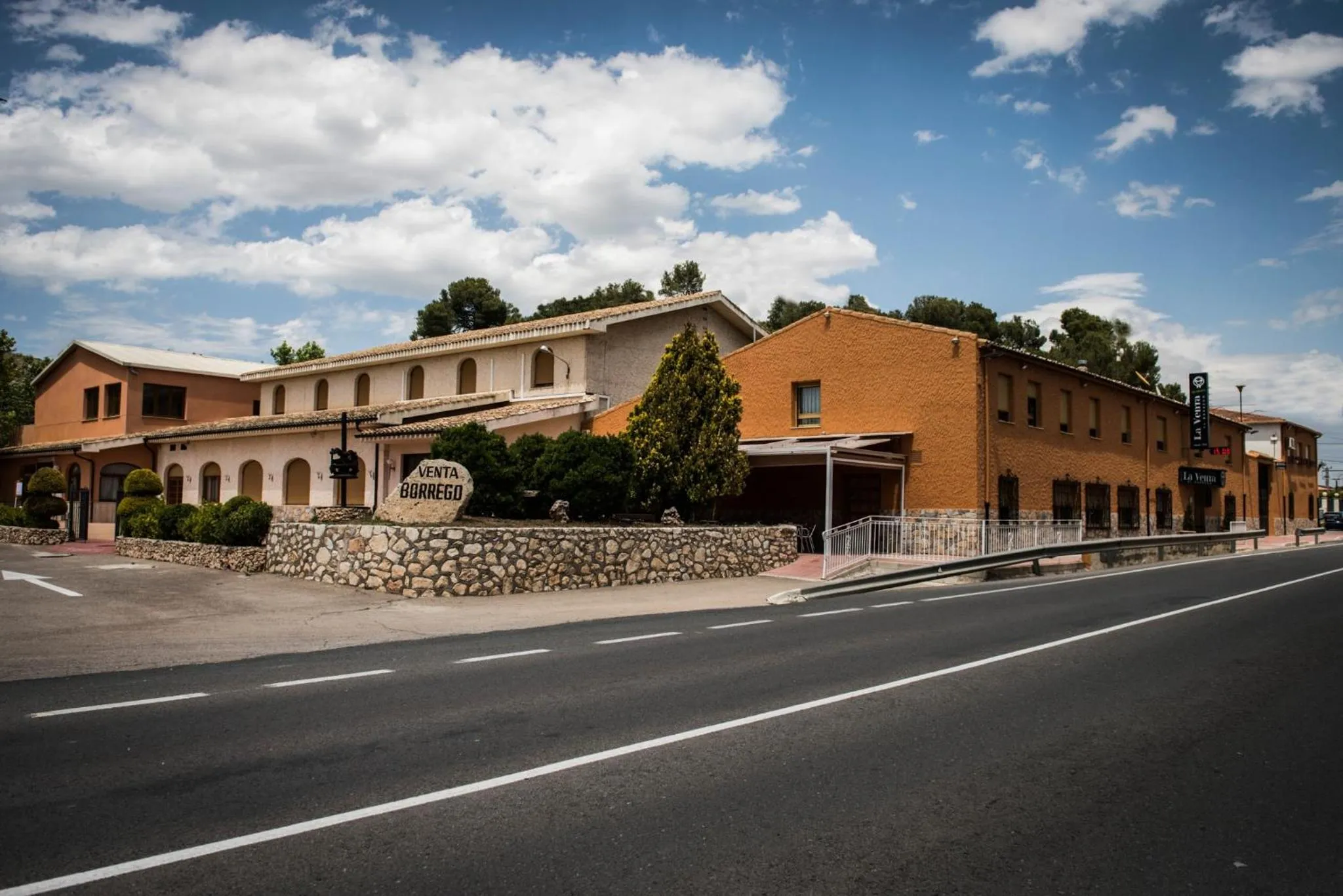 Property building in Venta el Borrego