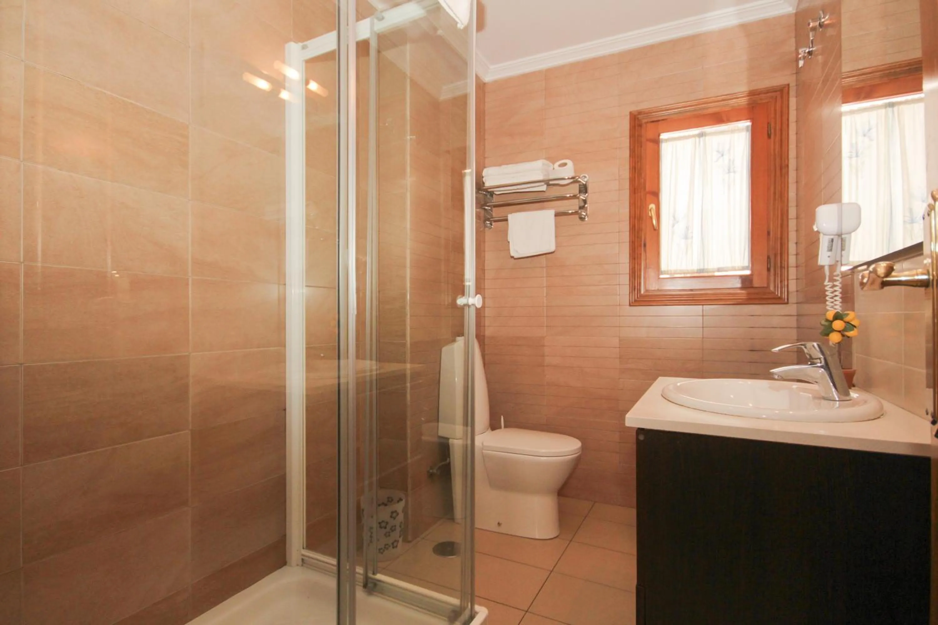 Bathroom in Hostal Costa Azul