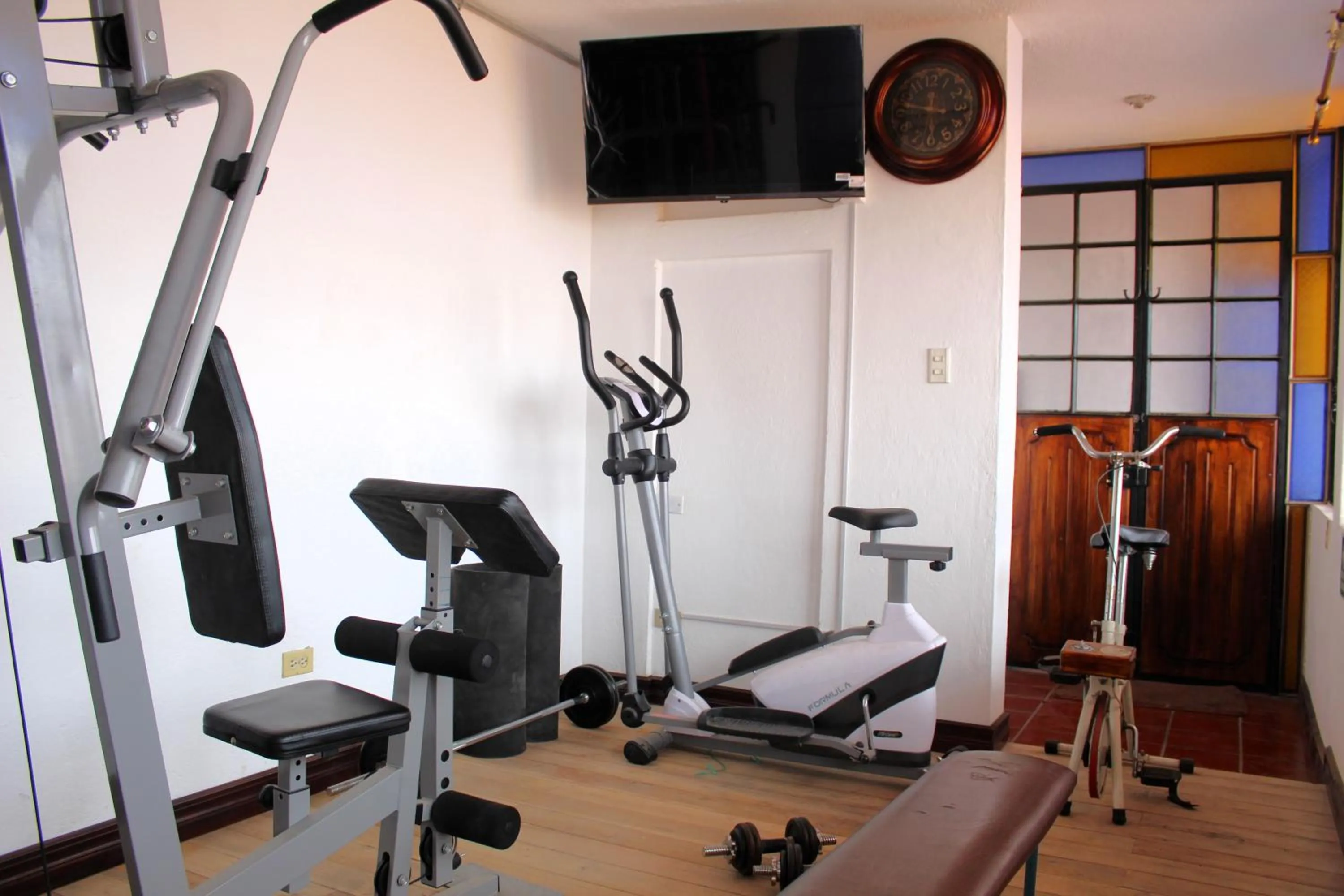 Fitness centre/facilities in Apart Hotel Loma Chica Quito