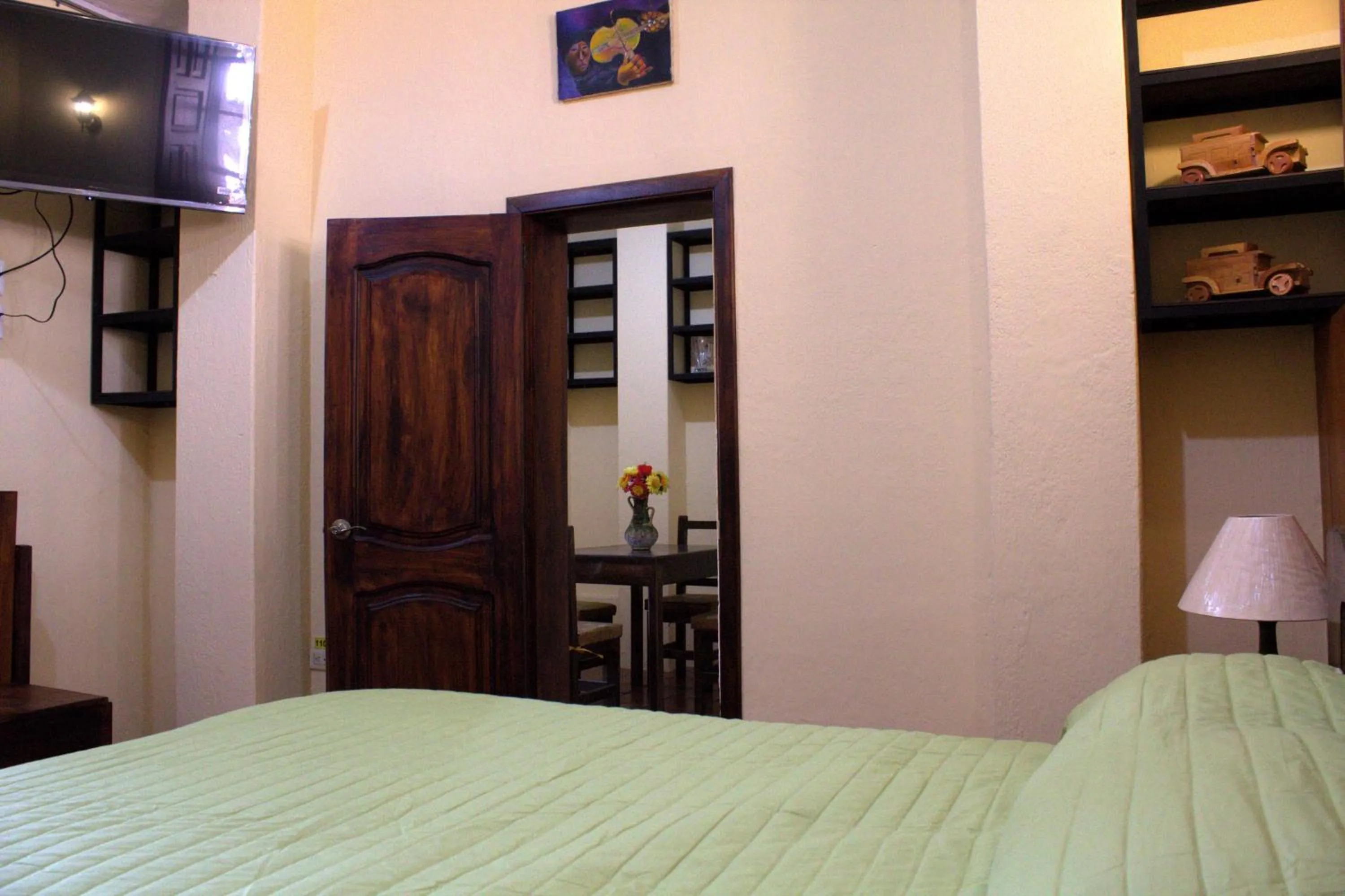 Bed in Apart Hotel Loma Chica Quito