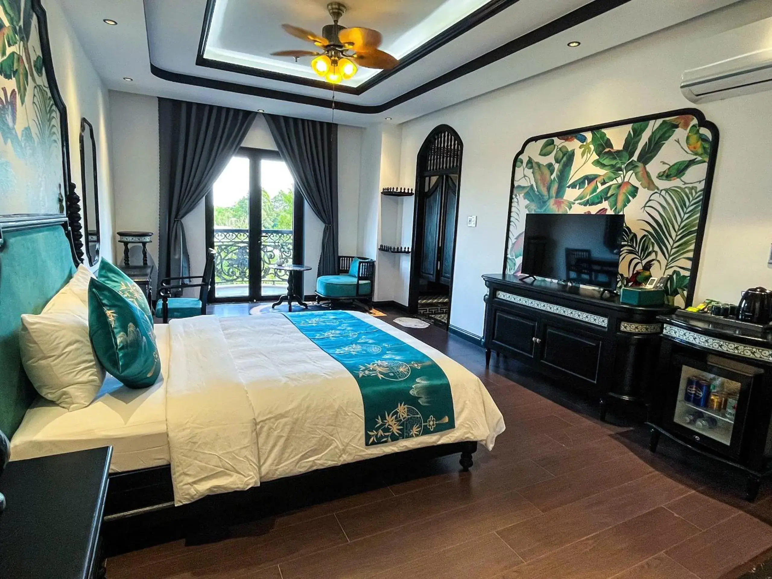 Bed in MAISON CAMELLIA Hotel Bed in MAISON CAMELLIA Hotel