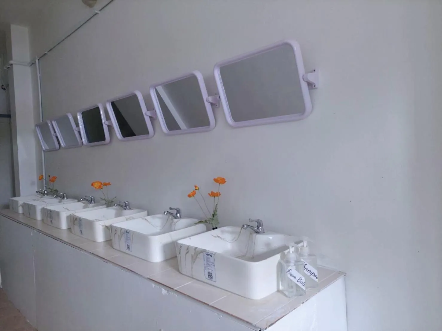 Bathroom in The Beachfront Hostel