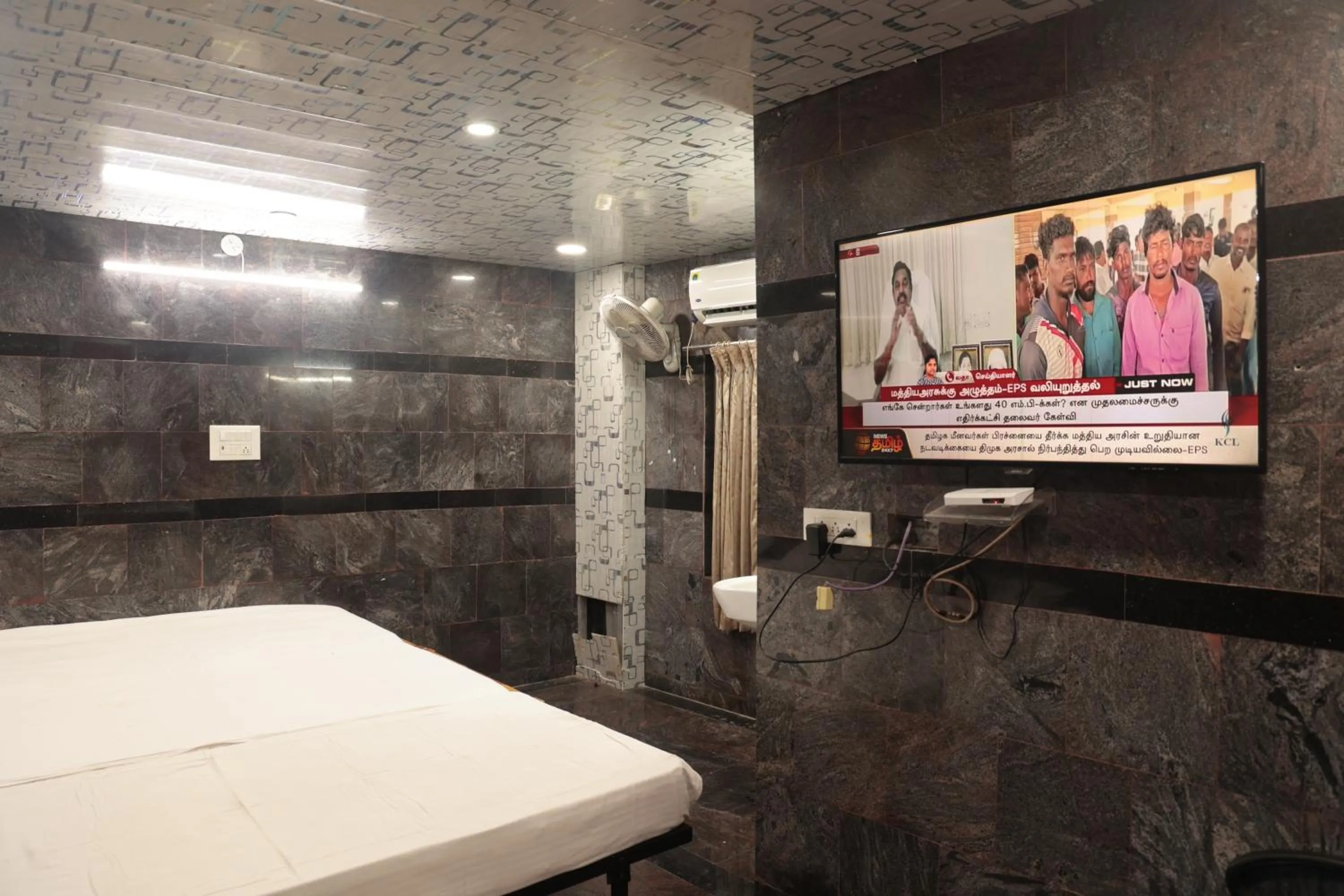 TV and multimedia in Kala Ressidency