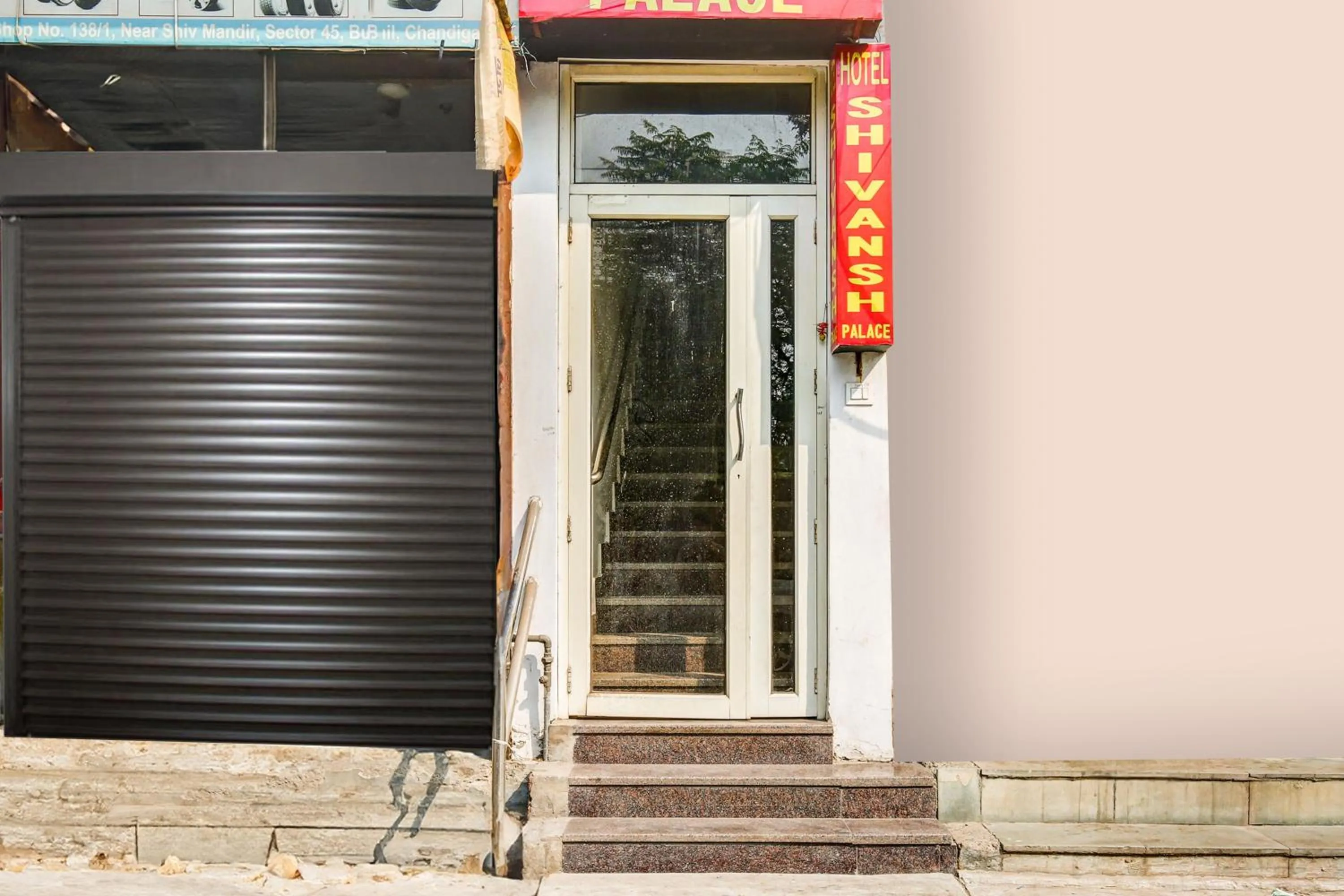 Facade/entrance in Hotel O Shivansh Palace