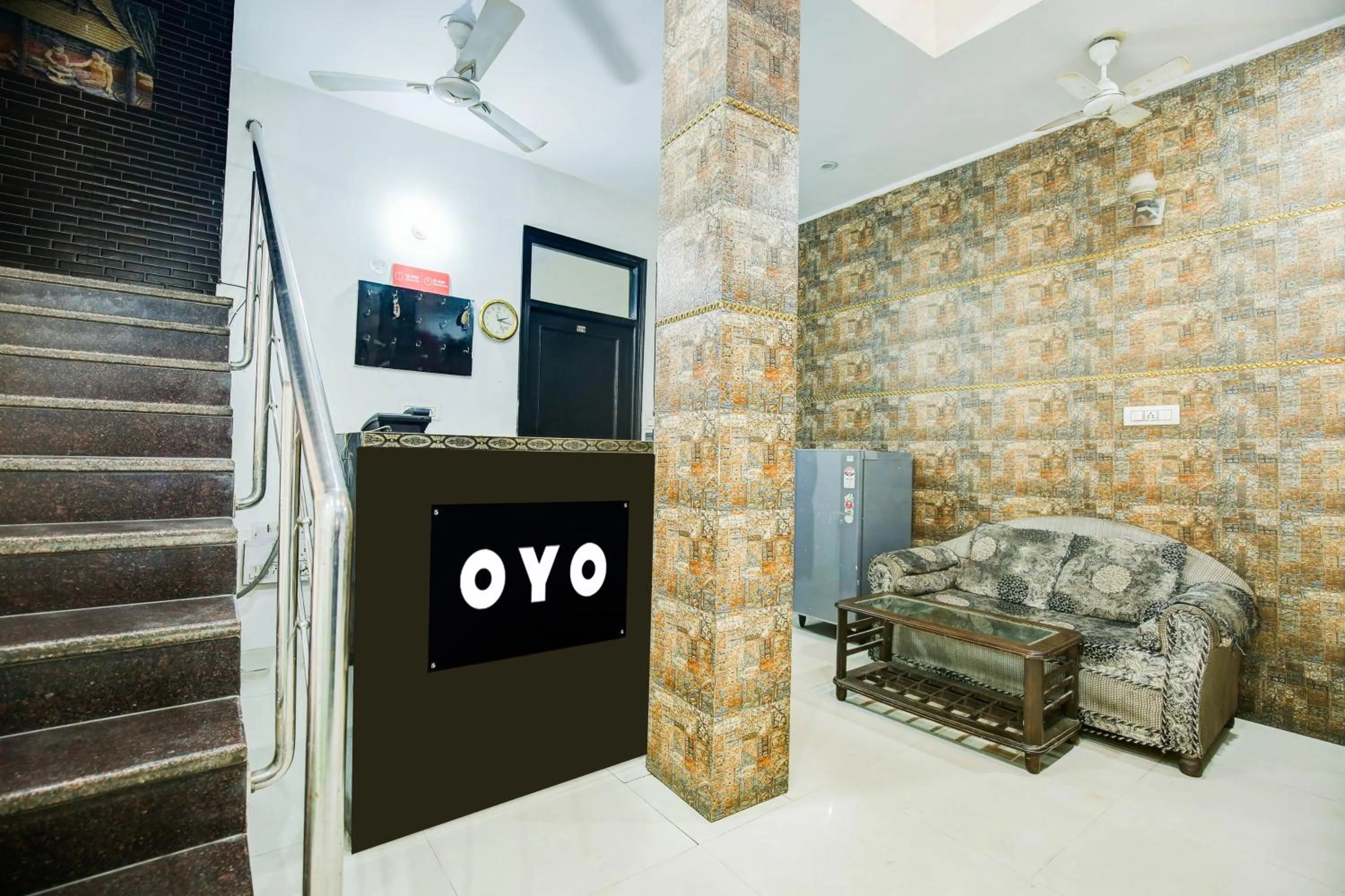 Lobby or reception in Hotel O Shivansh Palace