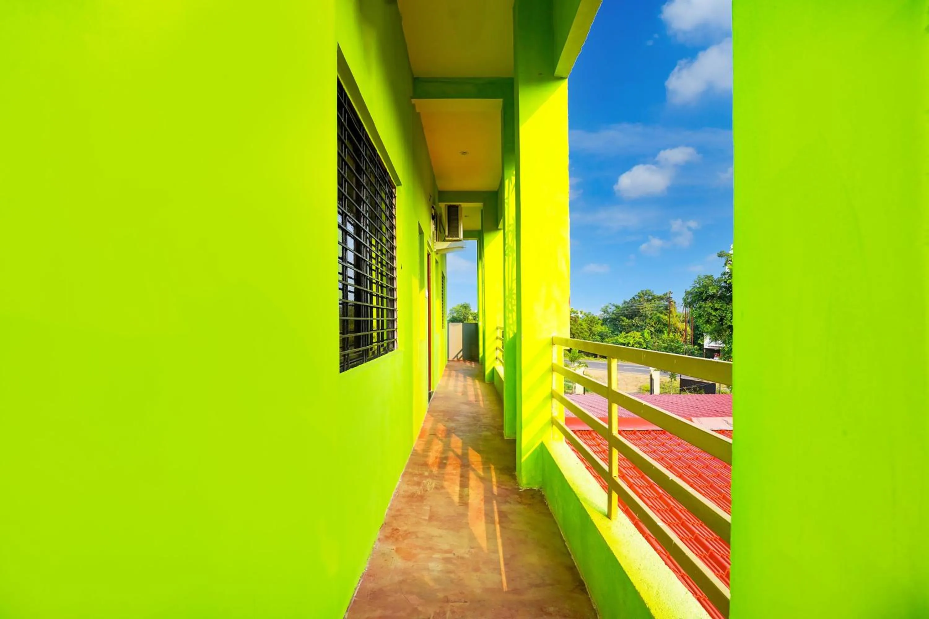 Hotel O Madhur Inn