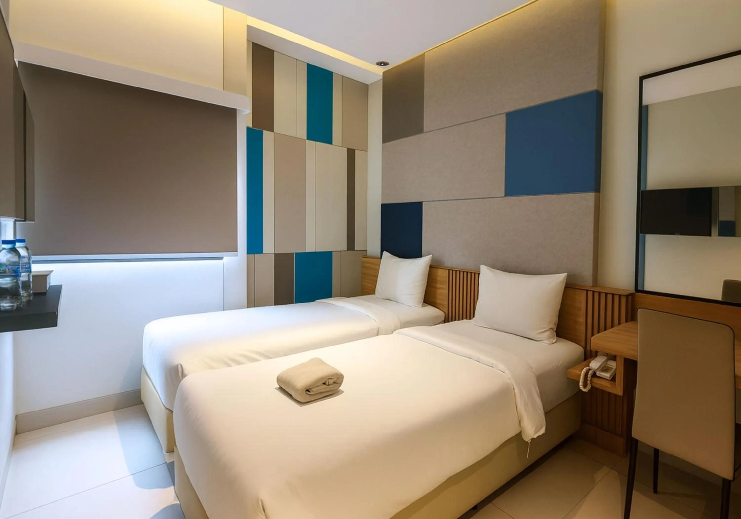 Bedroom, Bed in IXO Hotel Semarang