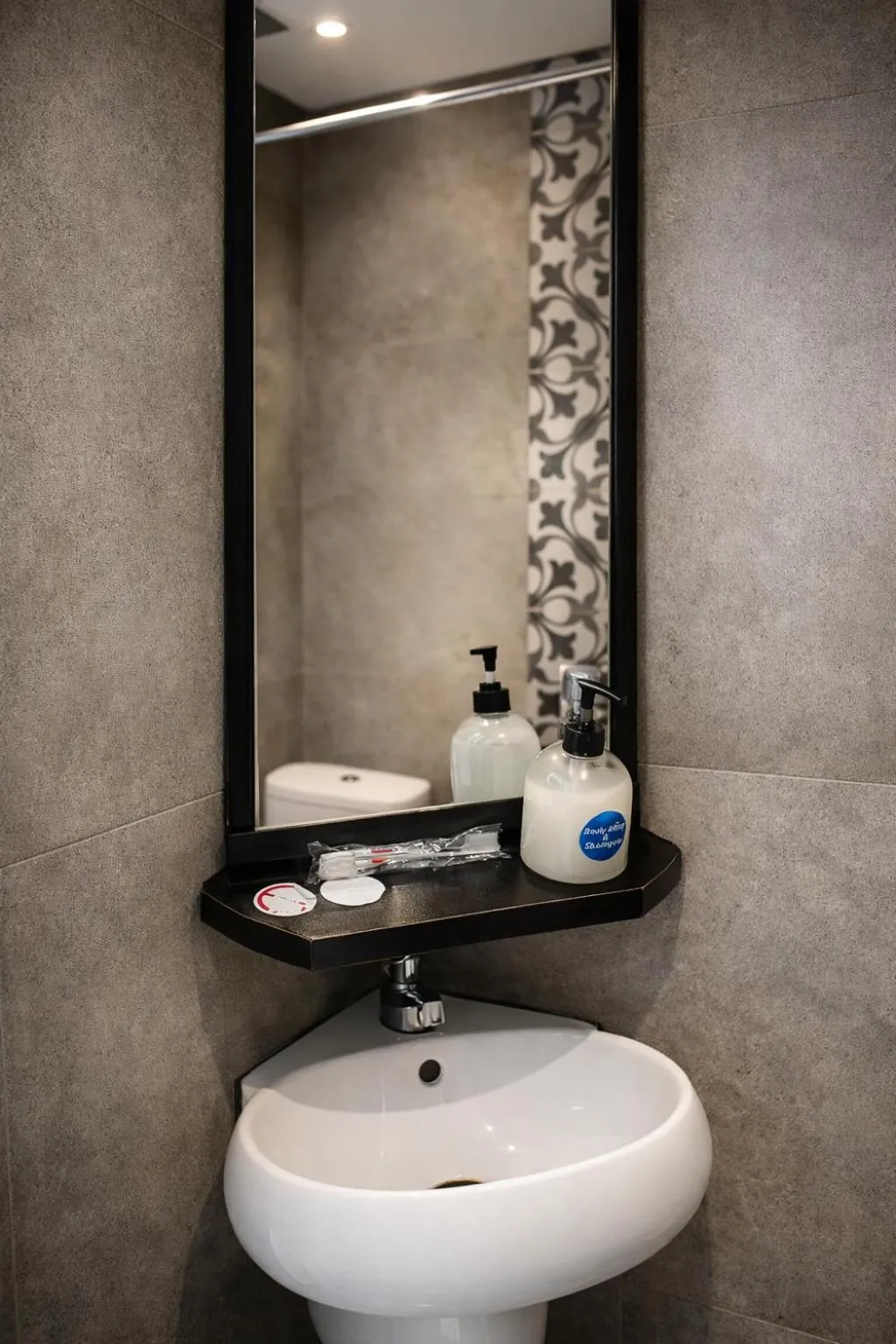 Bathroom in IXO Hotel Semarang