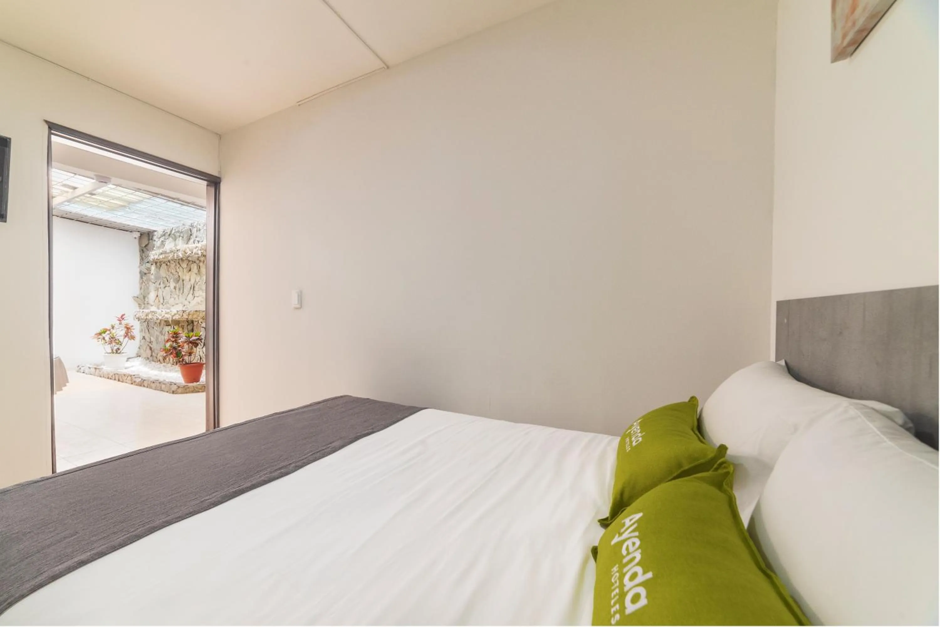 Bed in Ayenda 1055 Agora INN Corferias