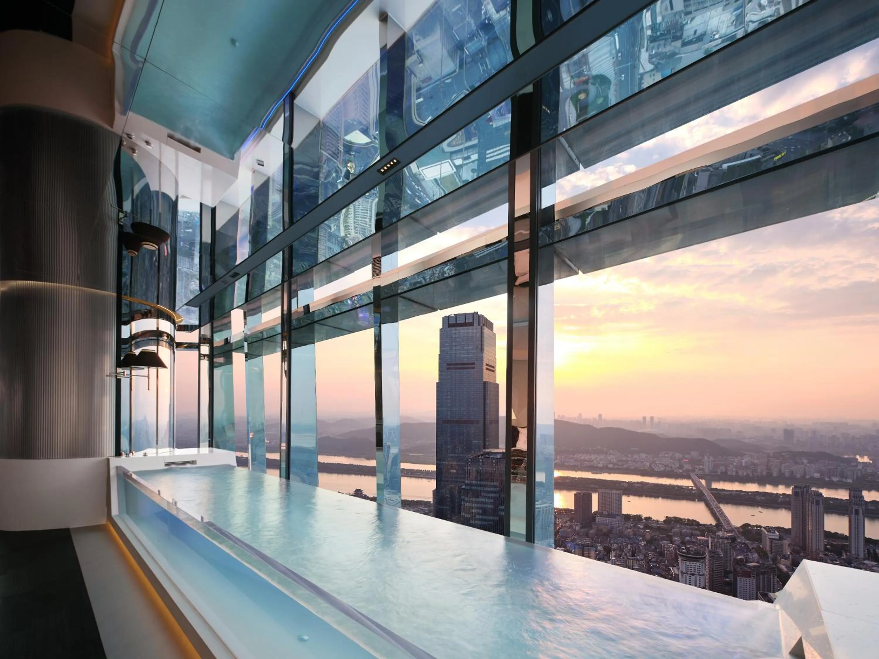 View (from property/room) in ISEYA Panoramic Hotel Changsha Wuyi Square Flagship