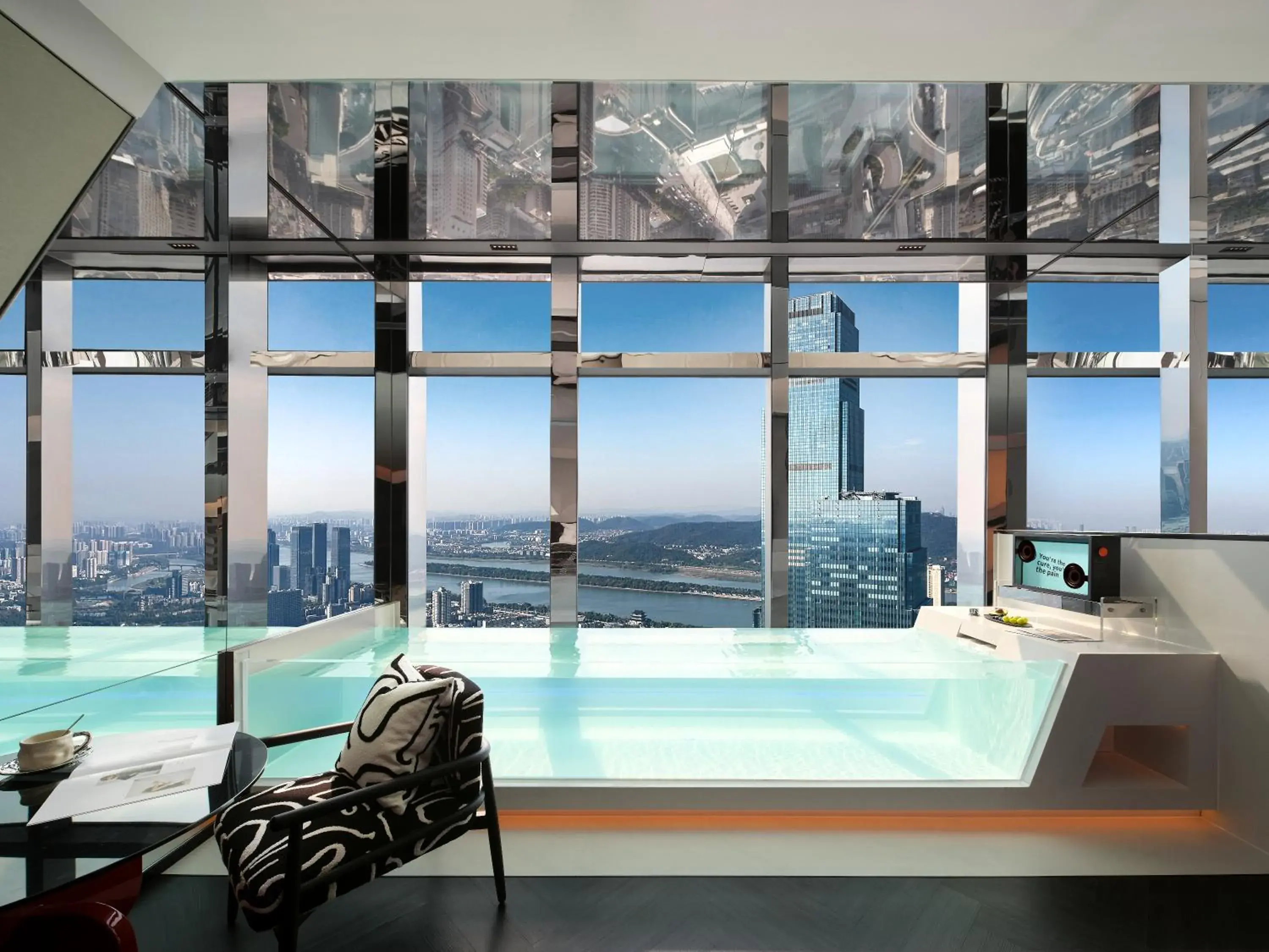 180° River View King Room With Bathtub in SEYA Panoramic Hotel - Changsha Wuyi Square Flagship - Managed by SEYA GROUP 180° River View King Room With Bathtub in SEYA Panoramic Hotel - Changsha Wuyi Square Flagship - Managed by SEYA GROUP