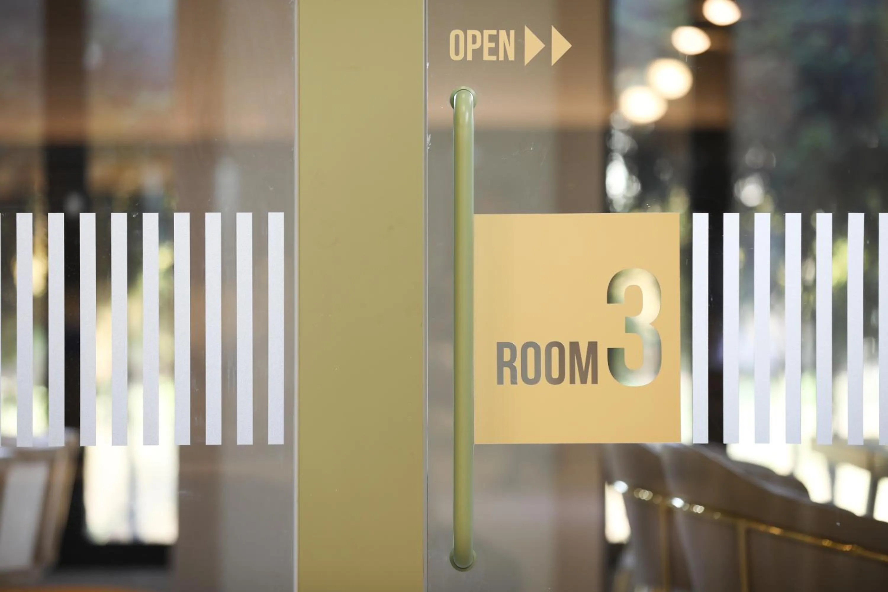 Restaurant/places to eat in Hotel Elora