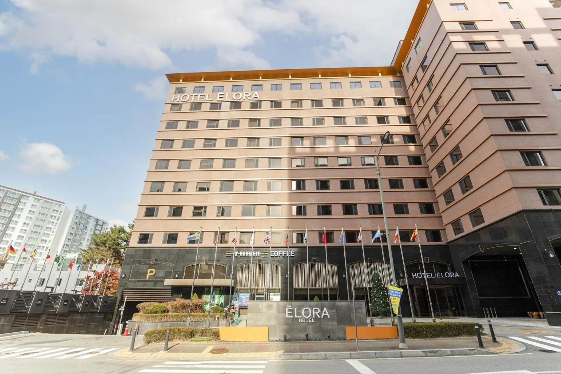 Property building in Hotel Elora