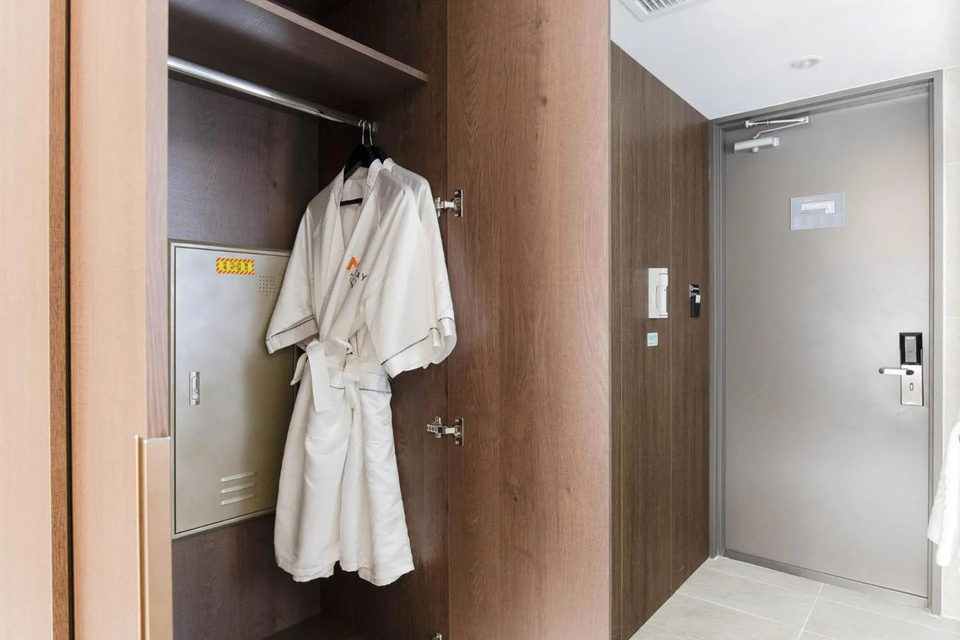 Shower in Hotel Elora