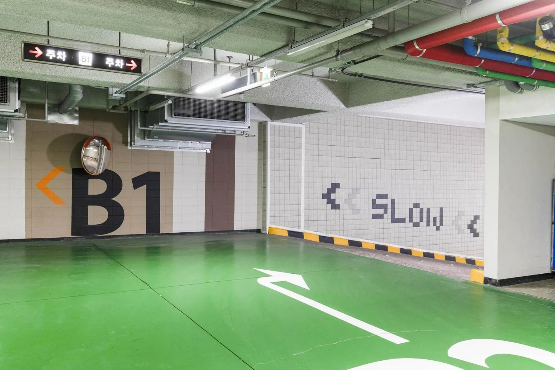 Parking in Hotel Elora