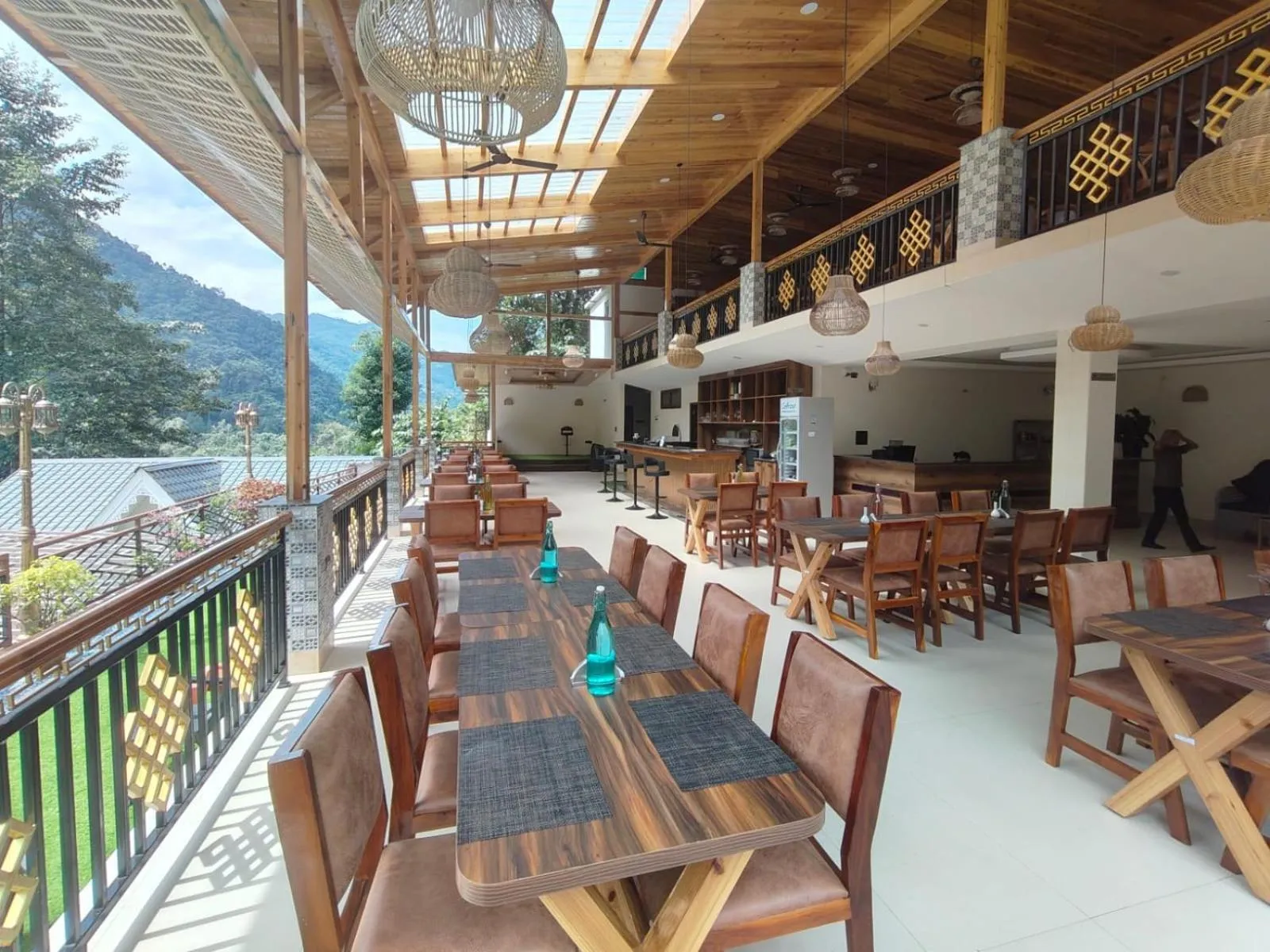 Restaurant/places to eat in Nature's Nest Resort