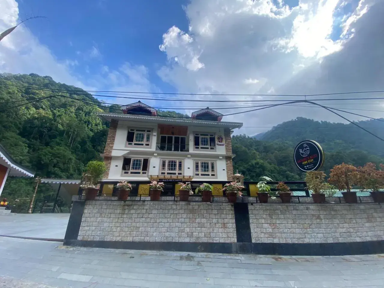 Property building in Nature's Nest Resort Property building in Nature's Nest Resort