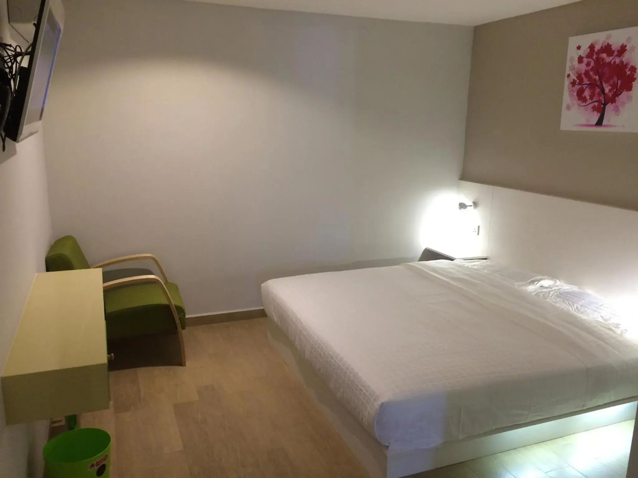 Bedroom, Bed in Hotel Pintar Bedroom, Bed in Hotel Pintar