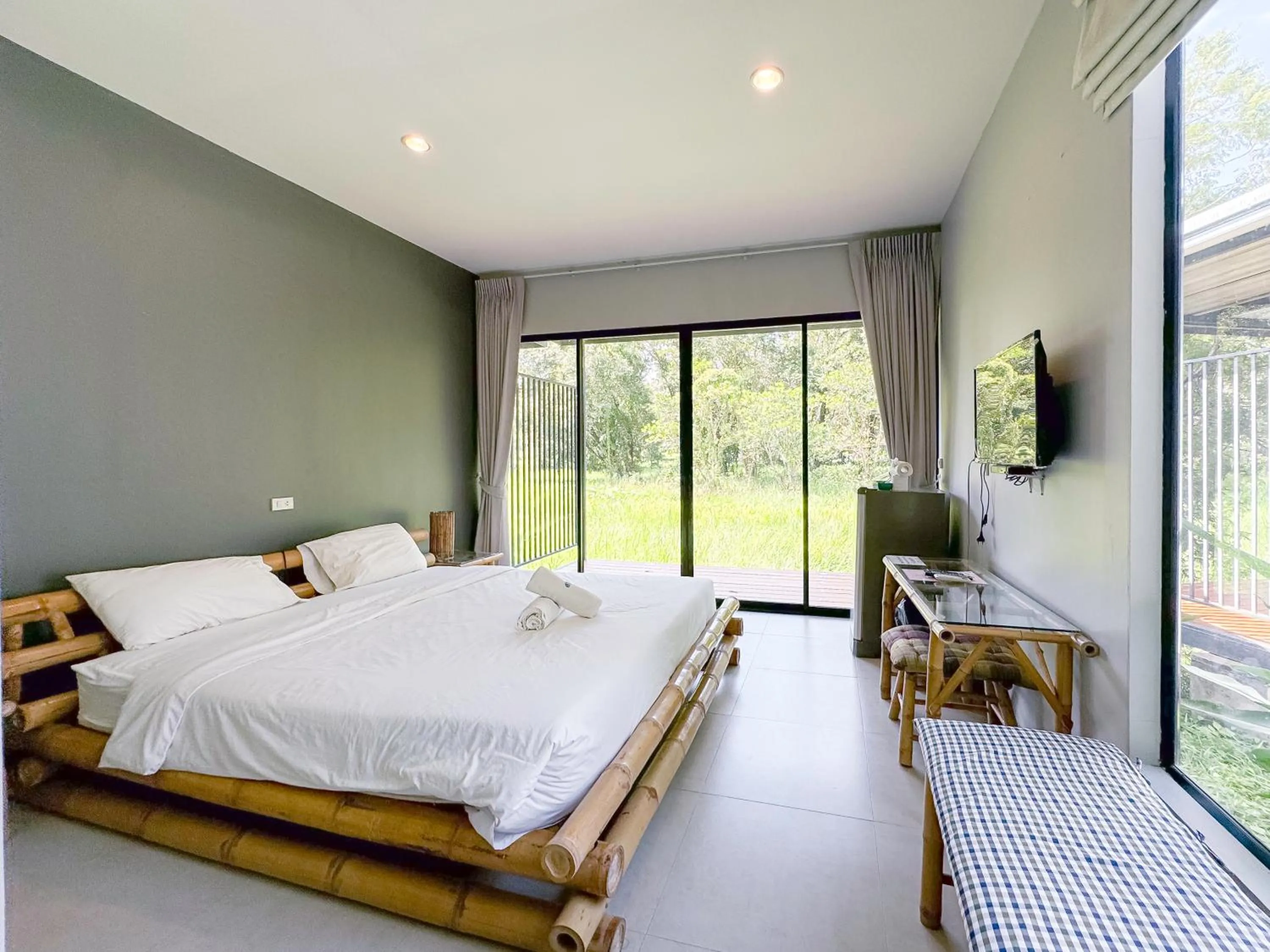 Bedroom, Bed in Saksupha Resort