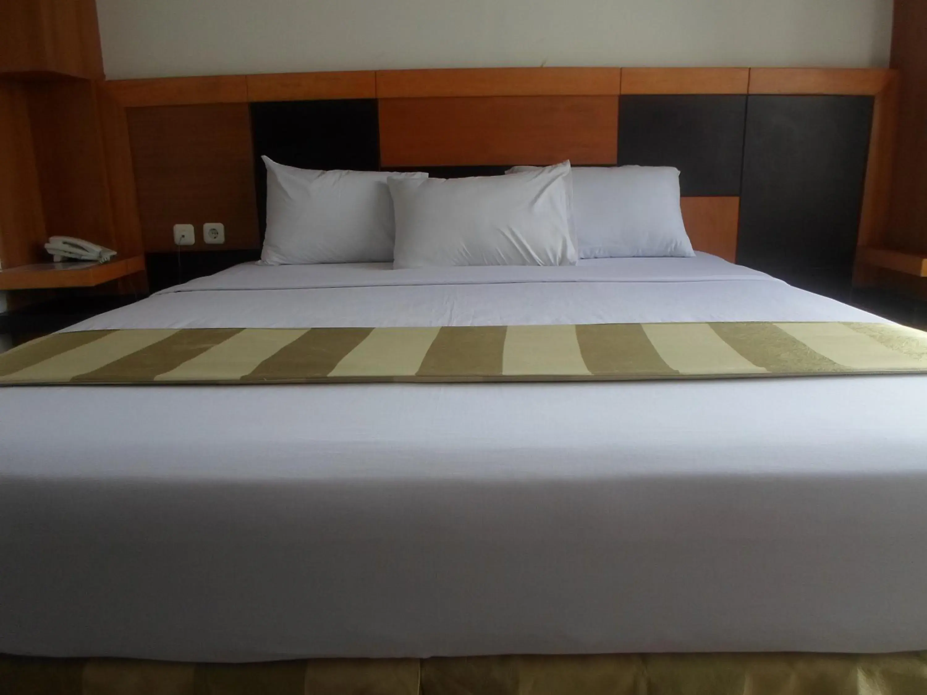 Bed in Hotel Grand Karawang Indah Bed in Hotel Grand Karawang Indah